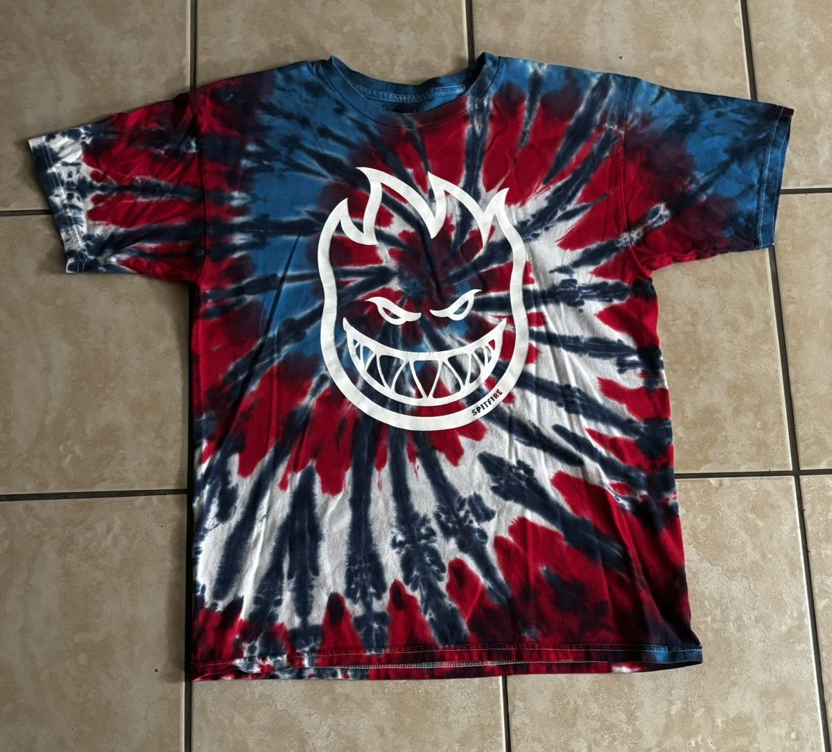 Spitfire Spitfire red and blue tie dye T-shirt Size US M / EU 48-50 / 2 - 2 Thumbnail