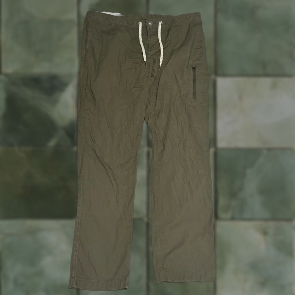 Vuori VINTAGE? Wait - not vintage. Vuori Climber Pants Men’s Ripstop Jogger Activewear 2XL Green Solid 32in Inseam Athletic Mens Size US 39 - 1 Thumbnail