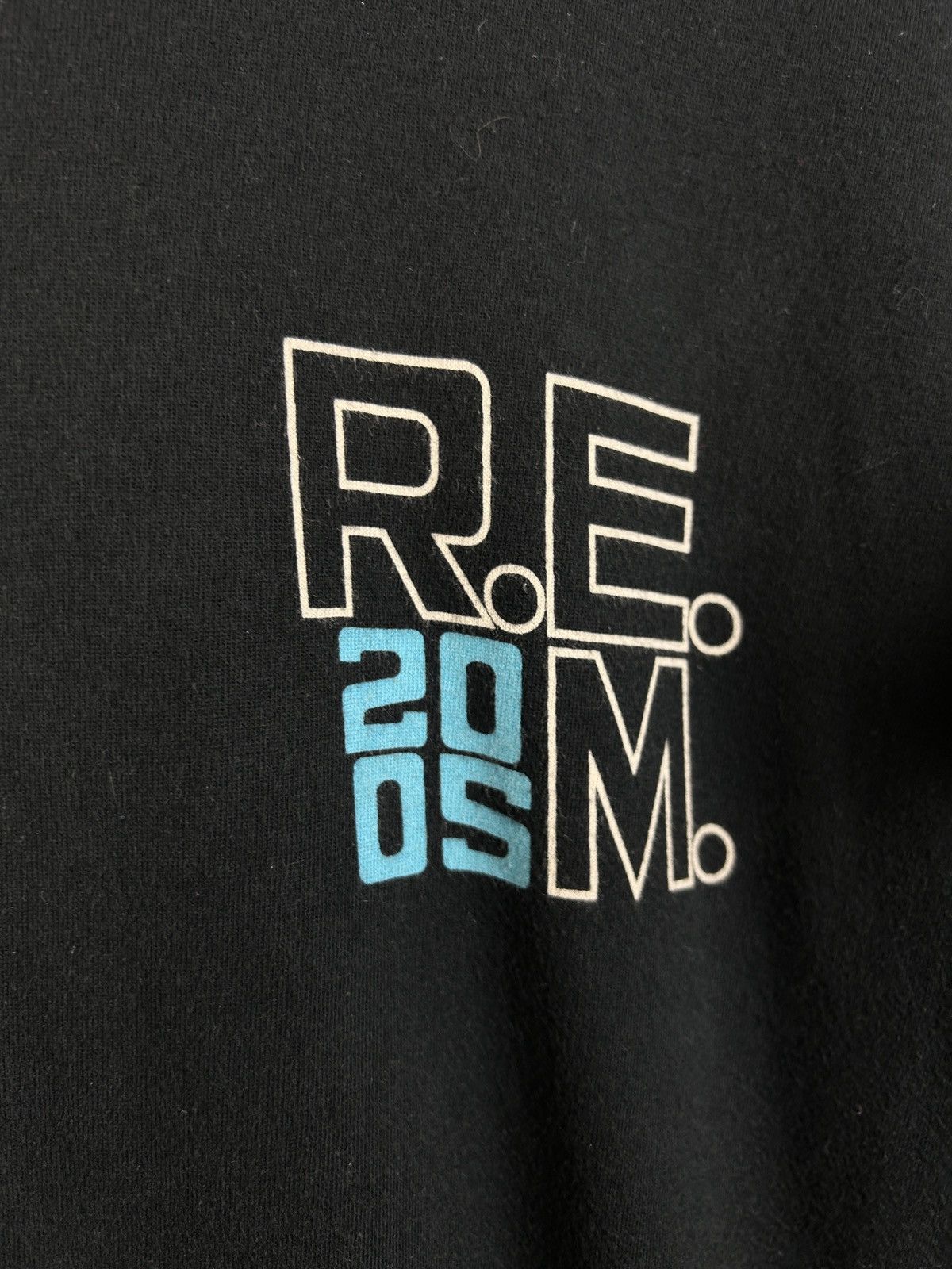 Band Tees 00s Vintage R.E.M 2005 Band Tour Short Sleeve T-Shirt Size US M / EU 48-50 / 2 - 5 Thumbnail