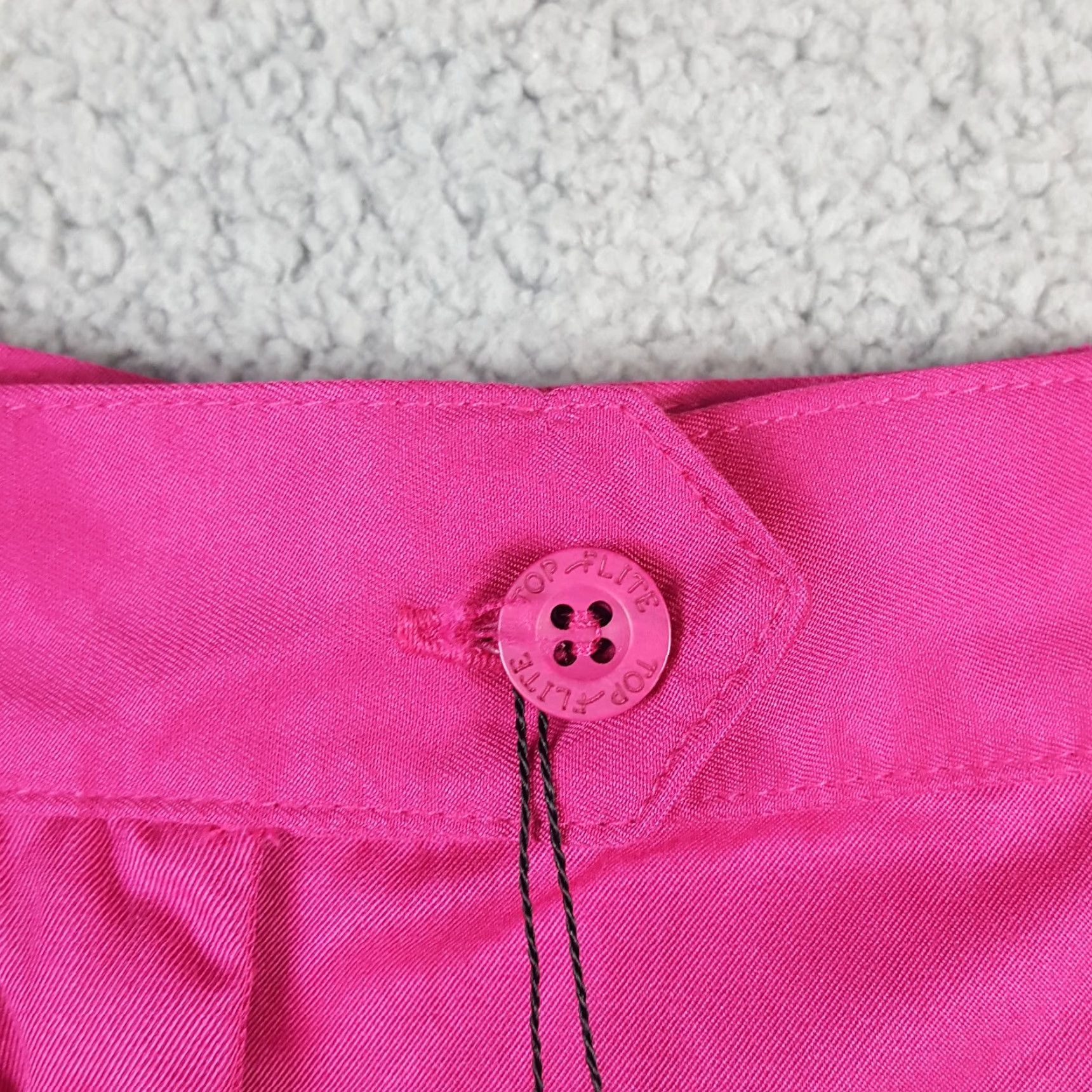Vintage VINTAGE Top Flite Women's Chino Shorts 8 High Waist Pleated Relaxed Pink Summer Athletic Casual Y2K Size 30" / US 8 / IT 44 - 4 Thumbnail