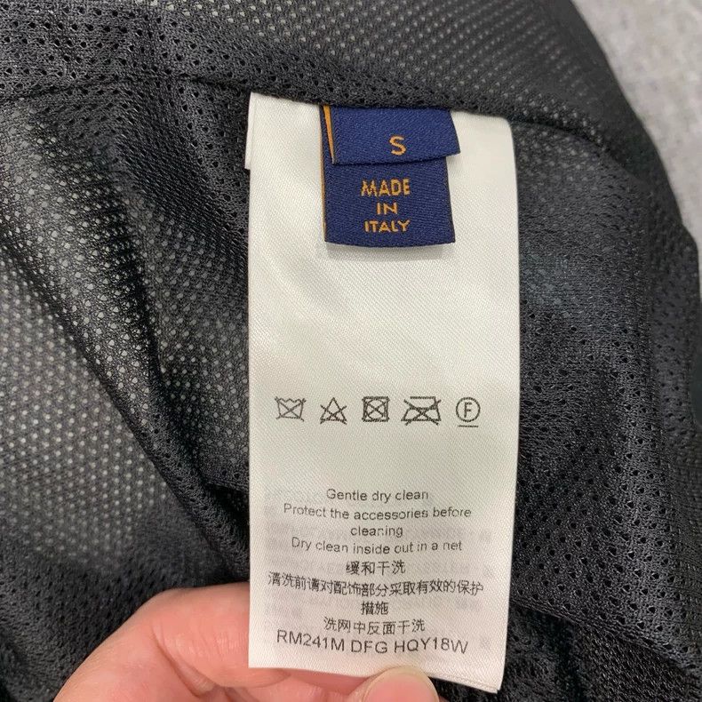 Louis Vuitton Louis Vuitton Color-block polar fleece teddy jacket 2502-Ne Size US S / EU 44-46 / 1 - 6 Thumbnail