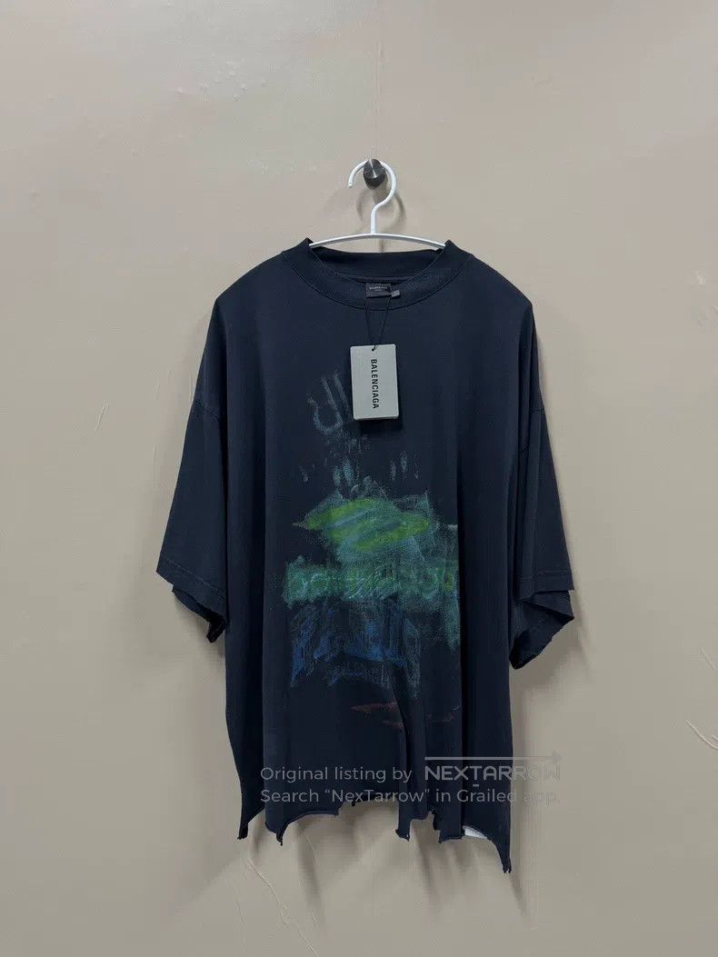 Balenciaga Balenciaga Graffiti Logo Destroyed Design Short-sleeve Size US L / EU 52-54 / 3 - 1 Thumbnail