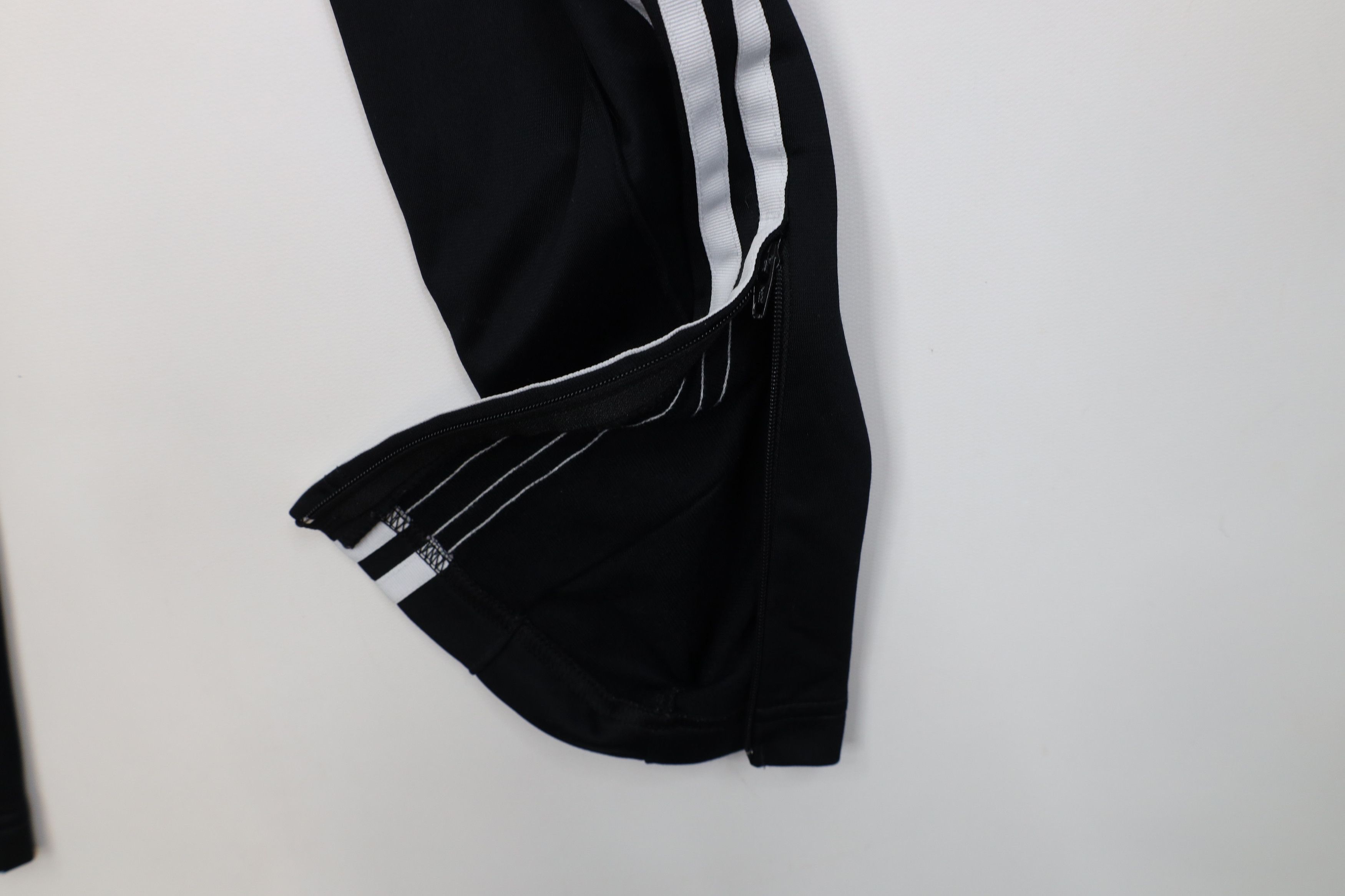 Adidas Vintage Y2K Adidas Tapered Leg Soccer Warm Up Pants Black Size US 32 / EU 48 - 5 Thumbnail