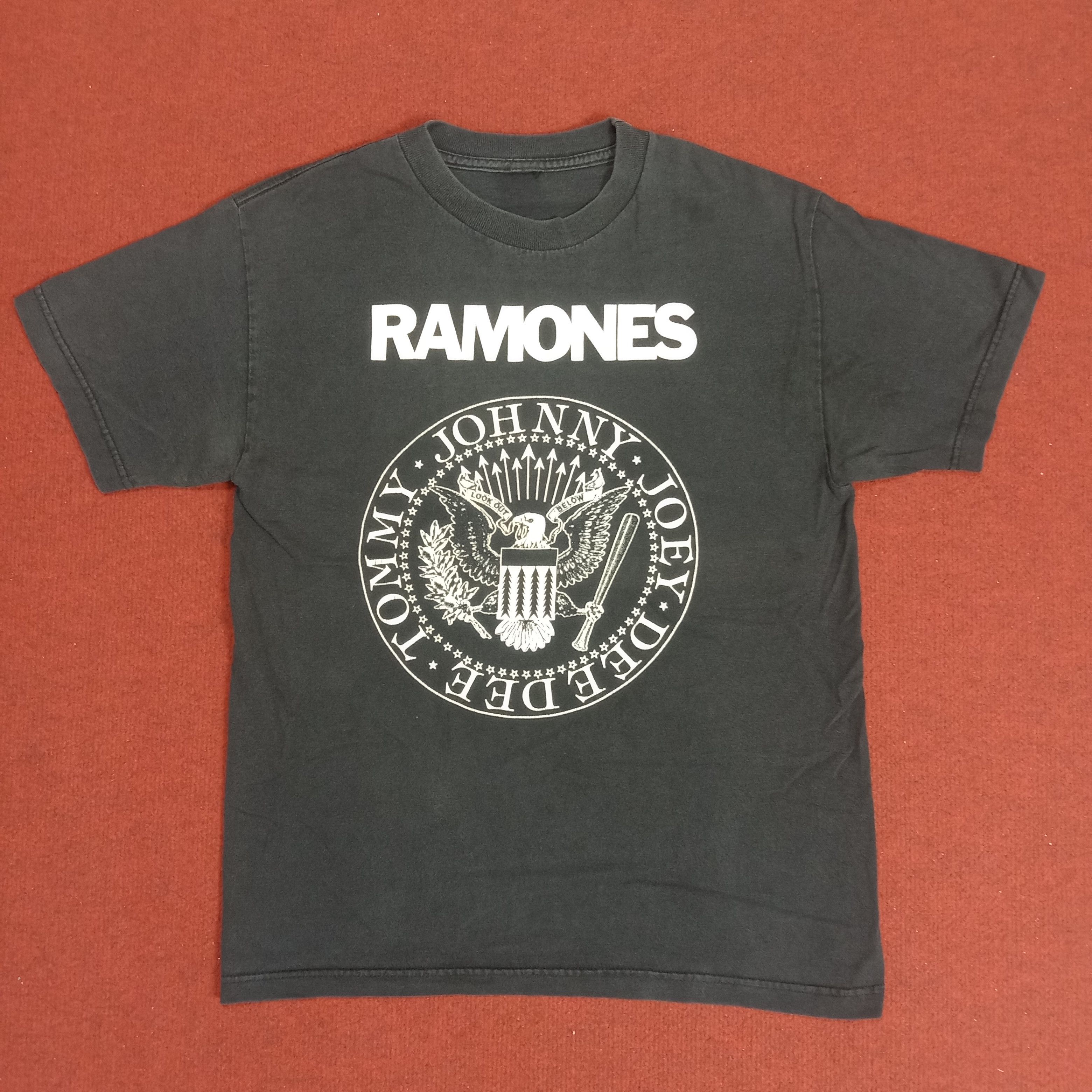 Band Tees × Vintage Ramones Rock Band Music Streetwear Style Tshirt Size US M / EU 48-50 / 2 - 1 Thumbnail