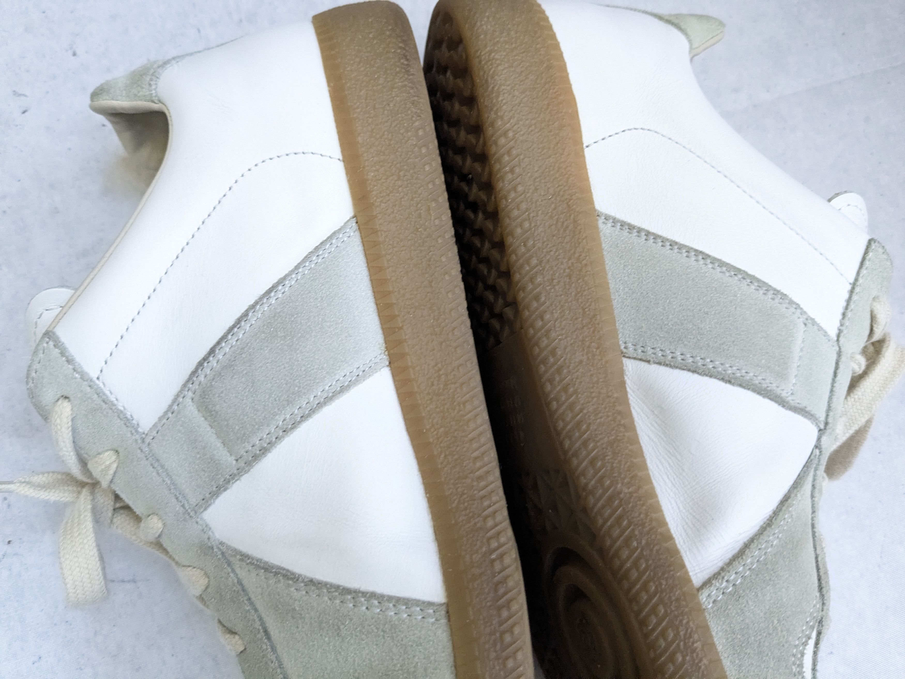 Maison Margiela Maison Margiela Replica GAT Sneakers Gray White 7 40 Low Top Size US 7 / EU 40 - 12 Thumbnail