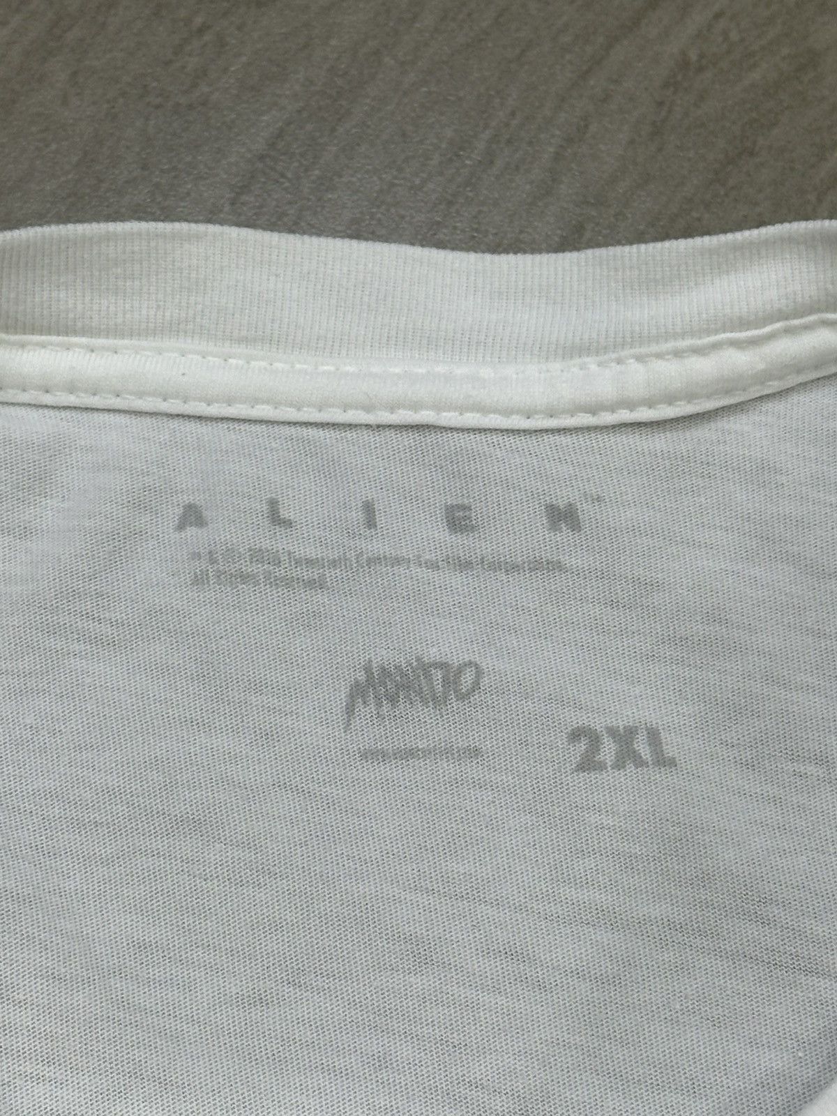 Other ALIEN Mondo Alien day 4.26.16 Sigourney Weaver promo Tshirt Size US XXL / EU 58 / 5 - 5 Thumbnail