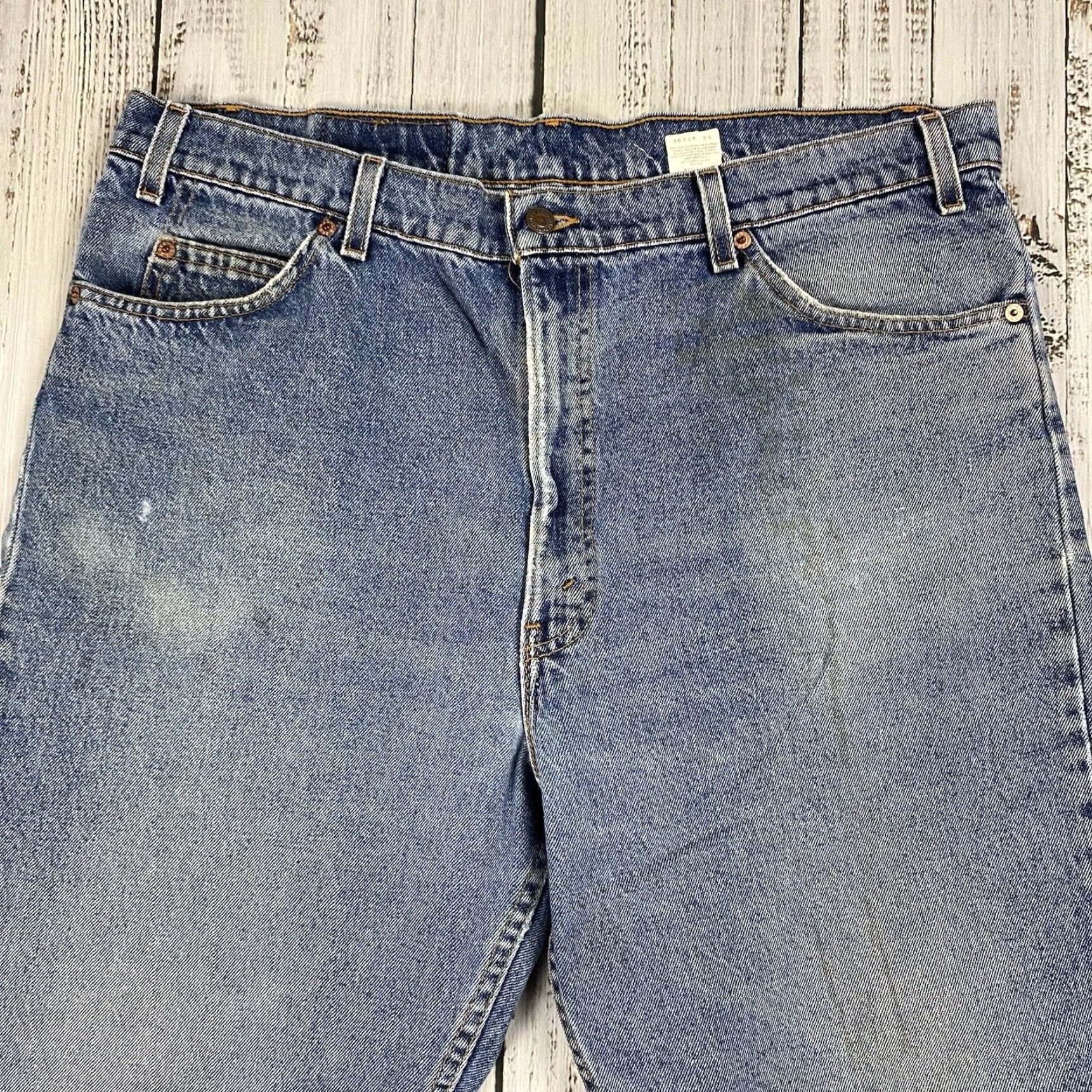 Levi's VINTAGE Levi's 550 Jeans Men 40x30 Relaxed Fit Tapered Leg Blue 90s Denim Distressed Size US 40 / EU 56 - 2 Thumbnail