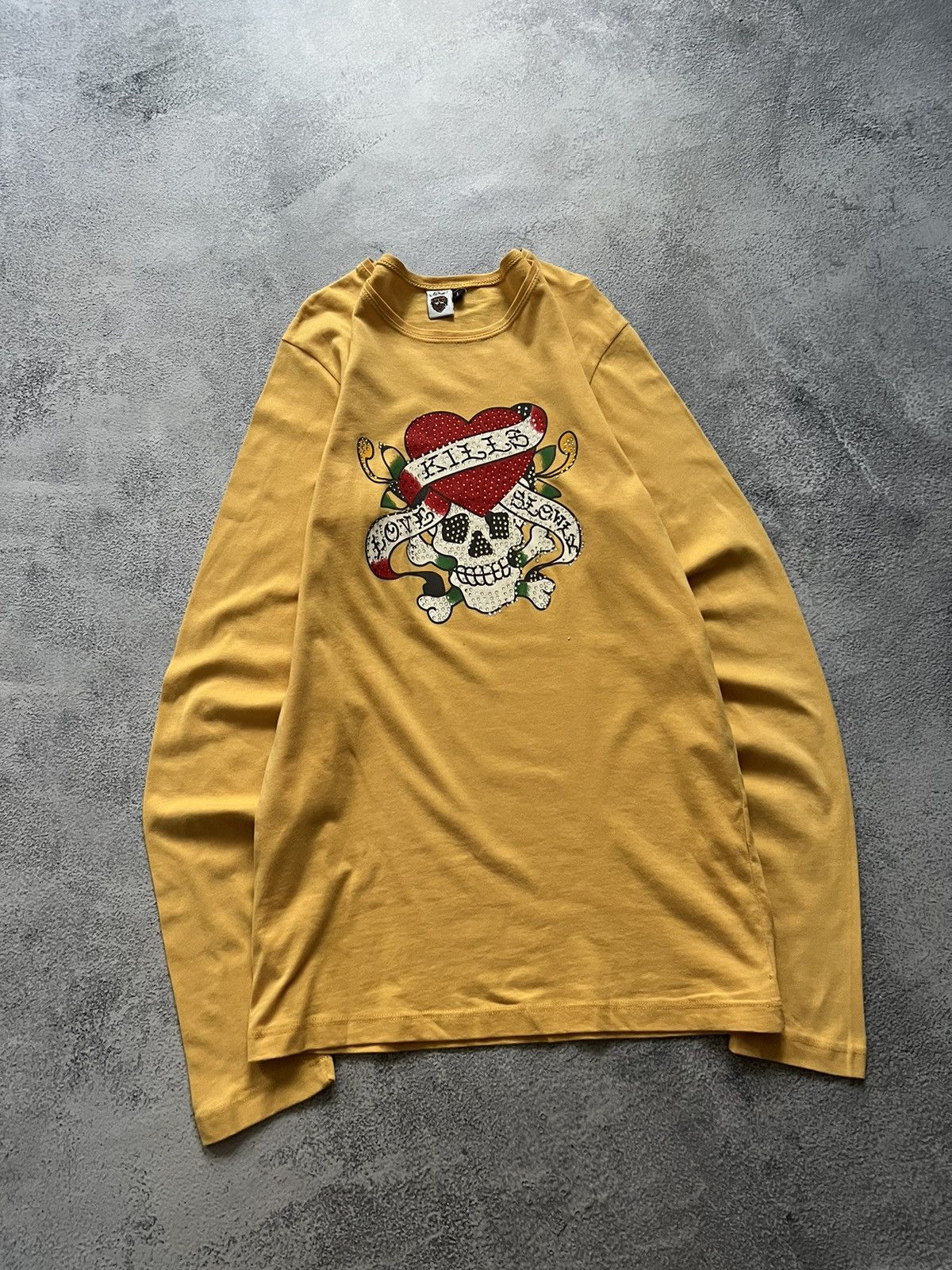 Christian Audigier × Ed Hardy × Vintage Vintage Y2k Skull ☠️❤️‍🩹 Ed Hardy Long Sleeve 00’s Size L / US 10 / IT 46 - 1 Thumbnail
