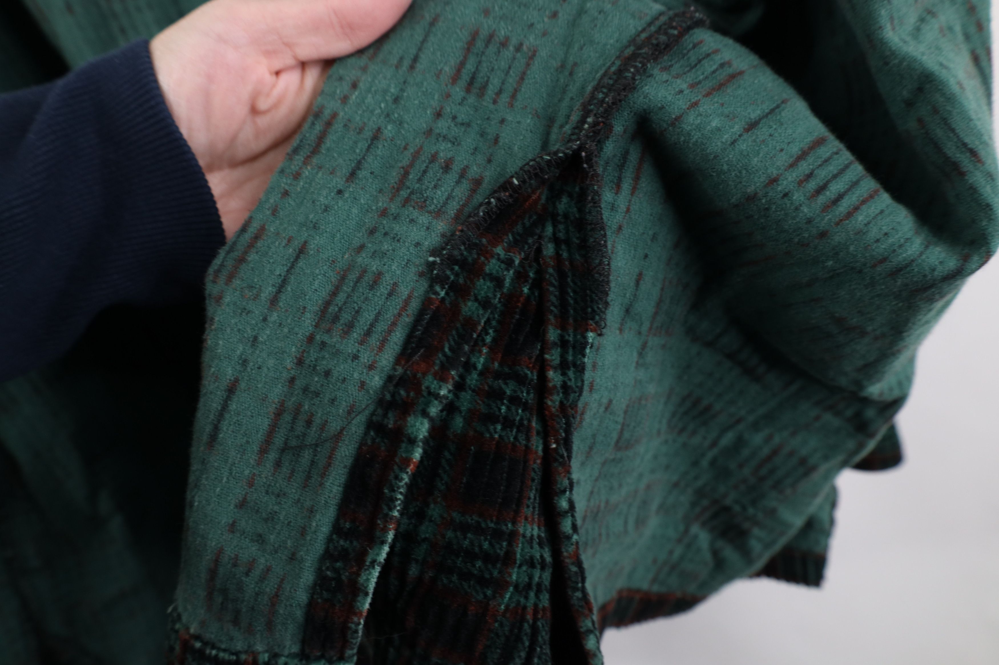 Vintage Vintage 90s Streetwear Full Zip Corduroy Shirt Jacket Size US XL / EU 56 / 4 - 11 Thumbnail