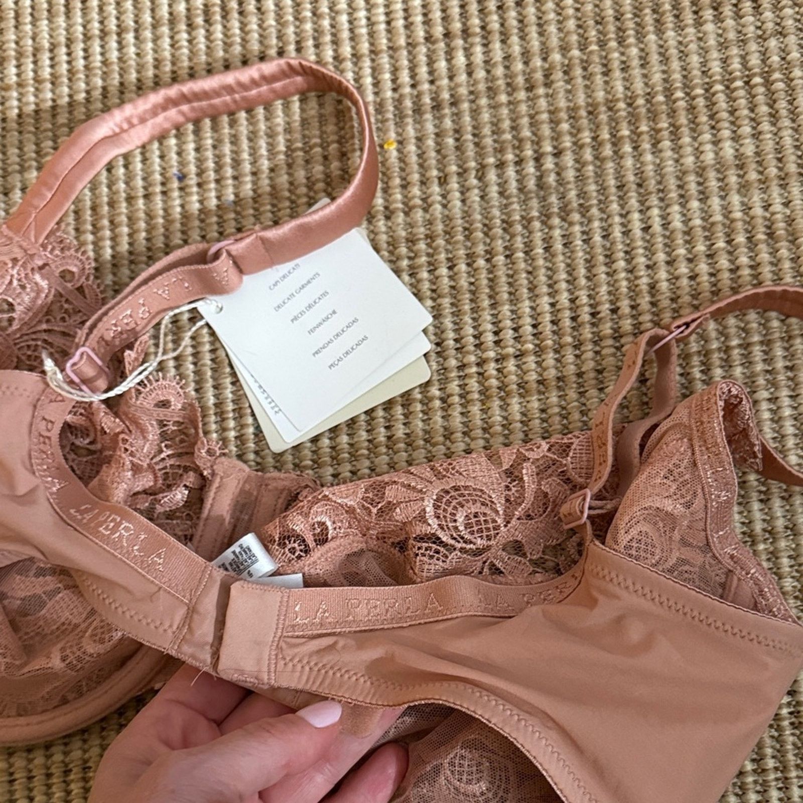 La Perla NWT La Perla Lace Underwire Bra in blush pink Size 36E(DD) Size ONE SIZE - 5 Thumbnail