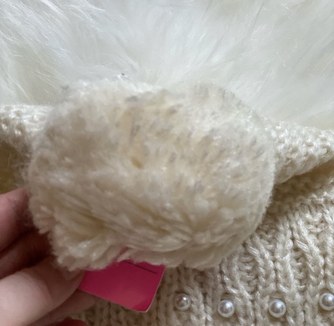 Betsey Johnson BETSEY JOHNSON IVORY PEARL KNIT BEANIE HAT Size ONE SIZE - 7 Thumbnail