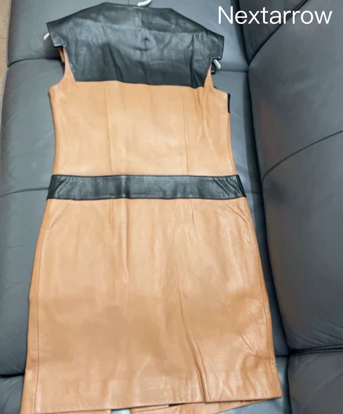 Helmut Lang Helmut Lang small size leather skirt 2412-Nextarrow Size S / US 4 / IT 40 - 2 Thumbnail