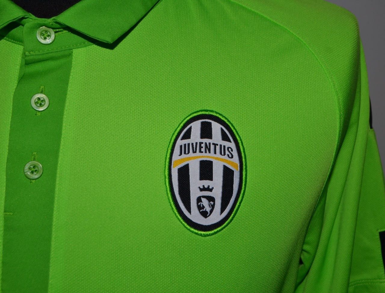 Other Nike Juventus Jersey 2014 2015 Third Shirt Football size L Size US L / EU 52-54 / 3 - 5 Thumbnail