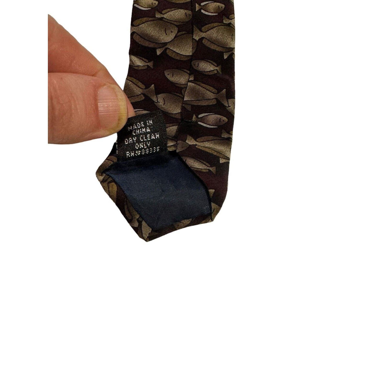 Other Ties To Nature Fish Vintage Novelty 100% Silk Necktie Size ONE SIZE - 8 Thumbnail