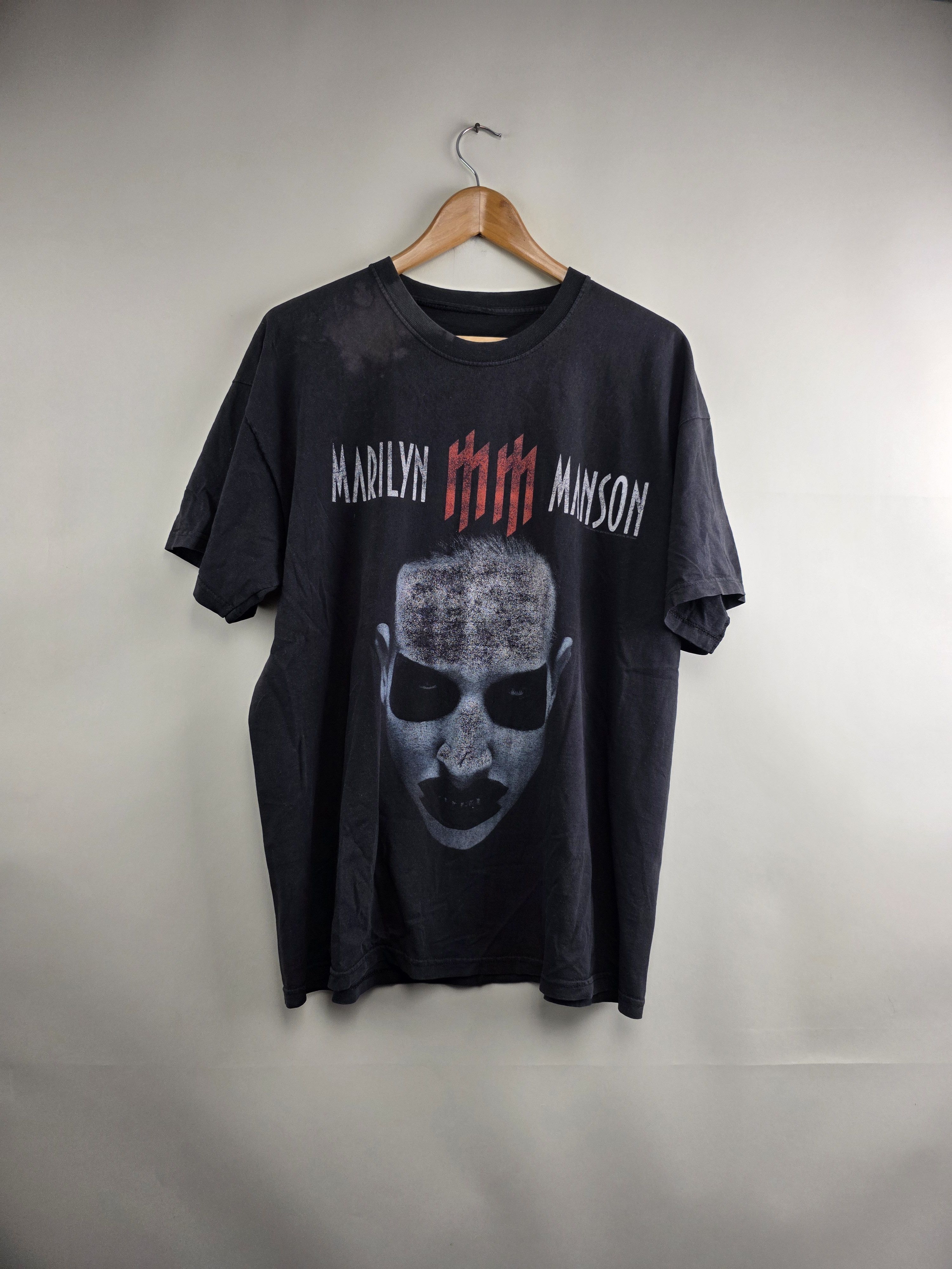 Band Tees × Marilyn Manson × Vintage 2003 Marilyn Manson XL 22.5" 28.5" Size US XL / EU 56 / 4 - 7 Thumbnail