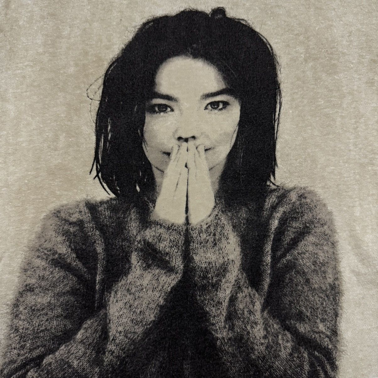 Band Tees Vintage x Bjork 90s Size US L / EU 52-54 / 3 - 6 Thumbnail