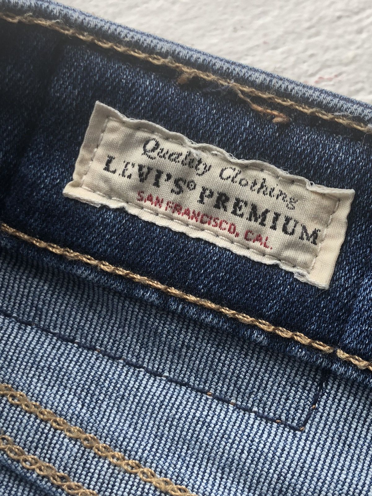 Levi's LEVI’S VINTAGE Y2K BELL BOTTOM JAPANESE STYLE DENIM JEANS Size 33" - 10 Thumbnail