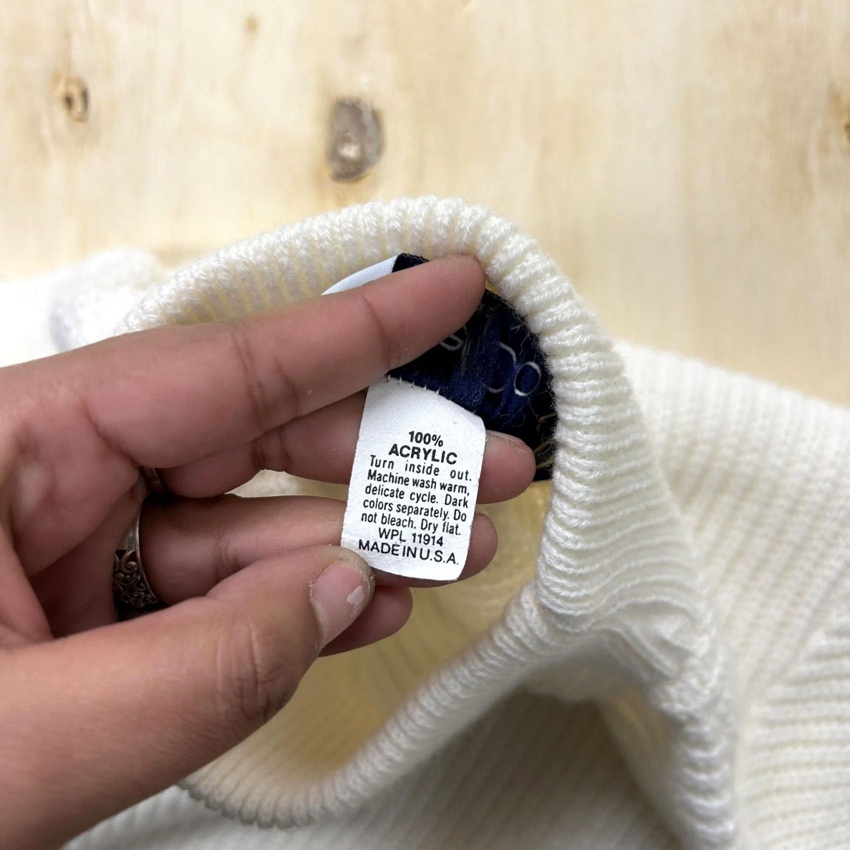 Vintage VINTAGE Kate Collins Sweater Womens Medium White Mock Neck Waffle-Knit USA Size M / US 6-8 / IT 42-44 - 3 Thumbnail