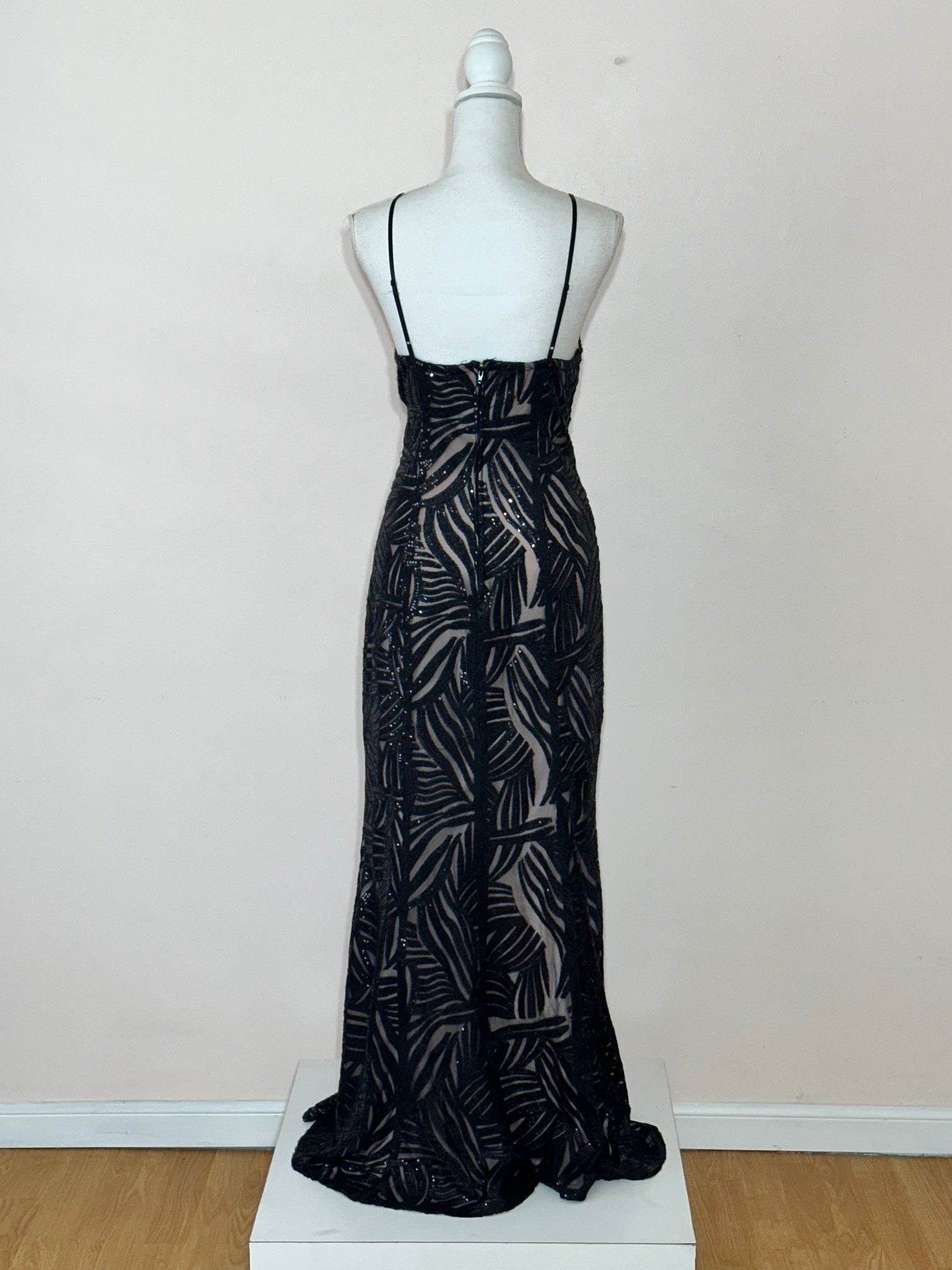 Vintage Trixxi Black Sequin Wavy Design Square Neckline Gown Size L / US 10 / IT 46 - 6 Thumbnail