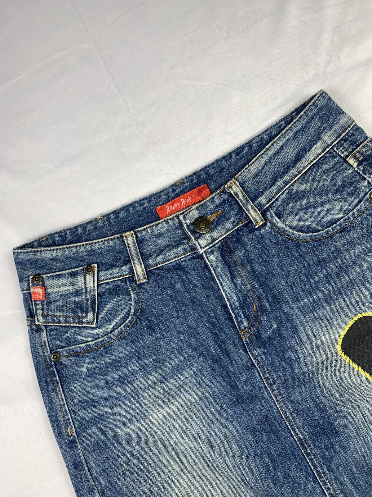 Cartoon Network y2k Betty Boop Cartoon Blue Jeans Cute Graphic Mini Skirt Size 31" - 6 Thumbnail