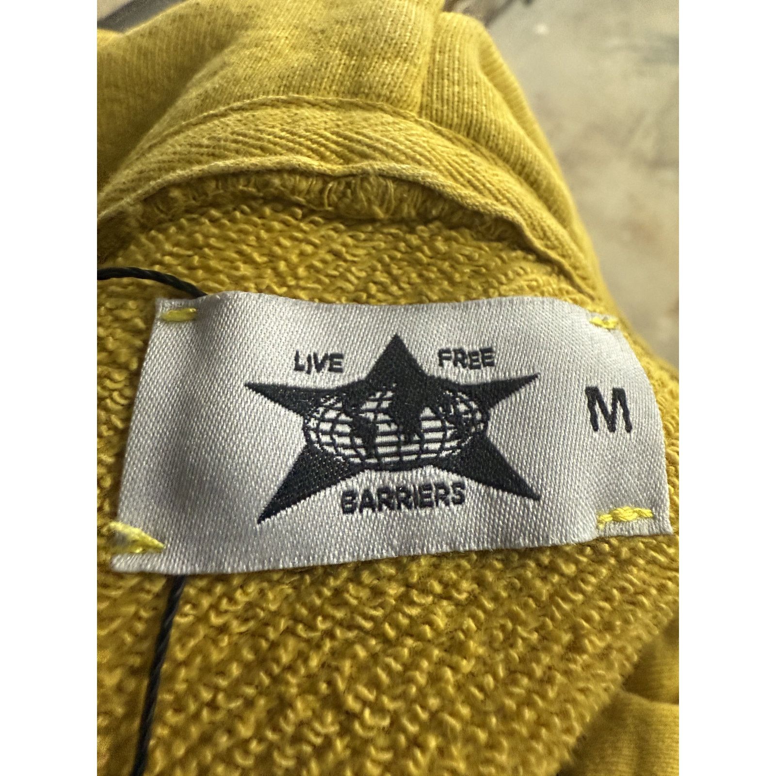 Barriers Barriers Hoodie Yellow Medium Used Size US M / EU 48-50 / 2 - 5 Thumbnail