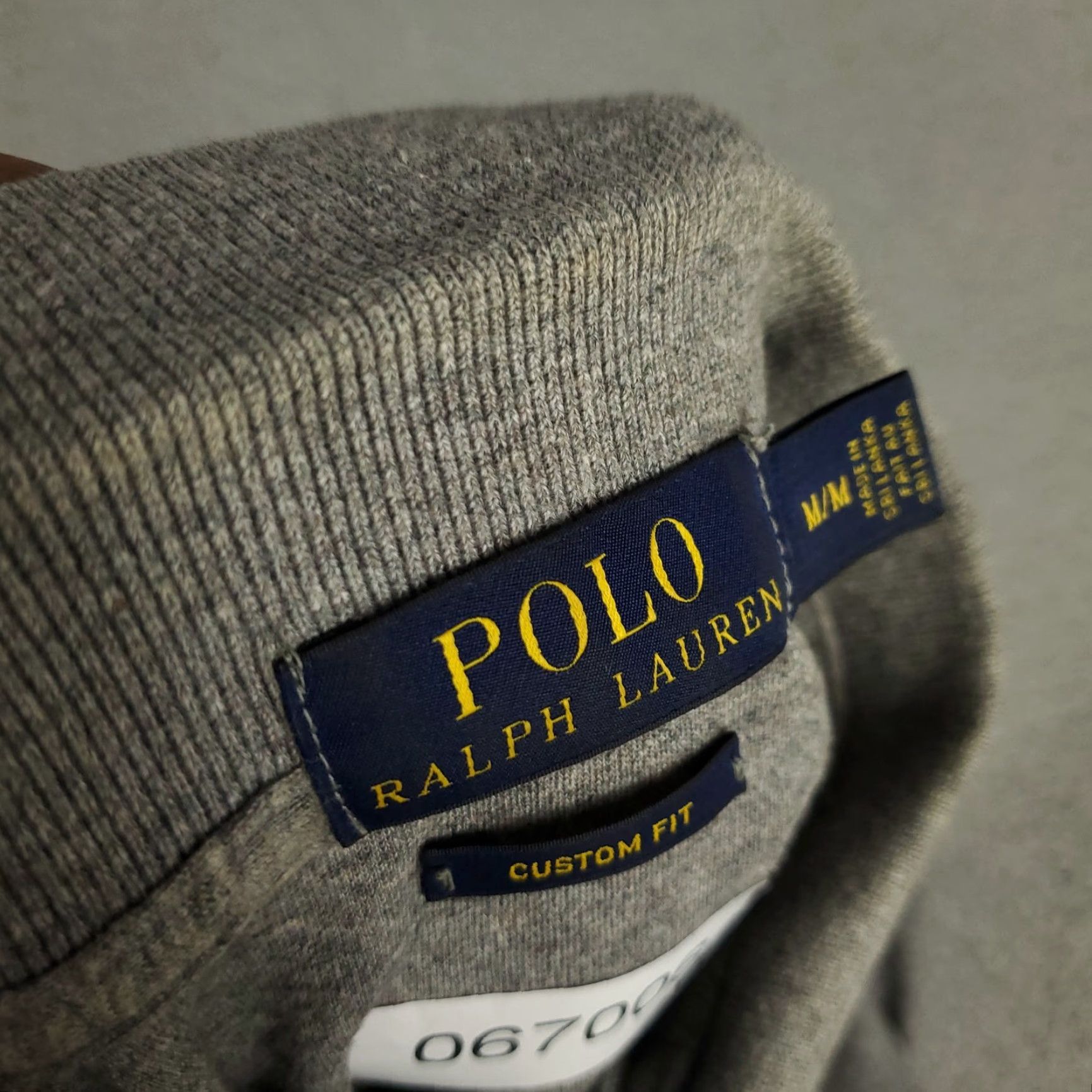 Ralph Lauren Ralph Lauren Polo Shirt Mens Medium Gray Custom Fit Pony Short Sleeve Shirt Polo Mens Gray Polo Shirt Regular Fit Button Collar Ladies? No. Size US M / EU 48-50 / 2 - 4 Thumbnail