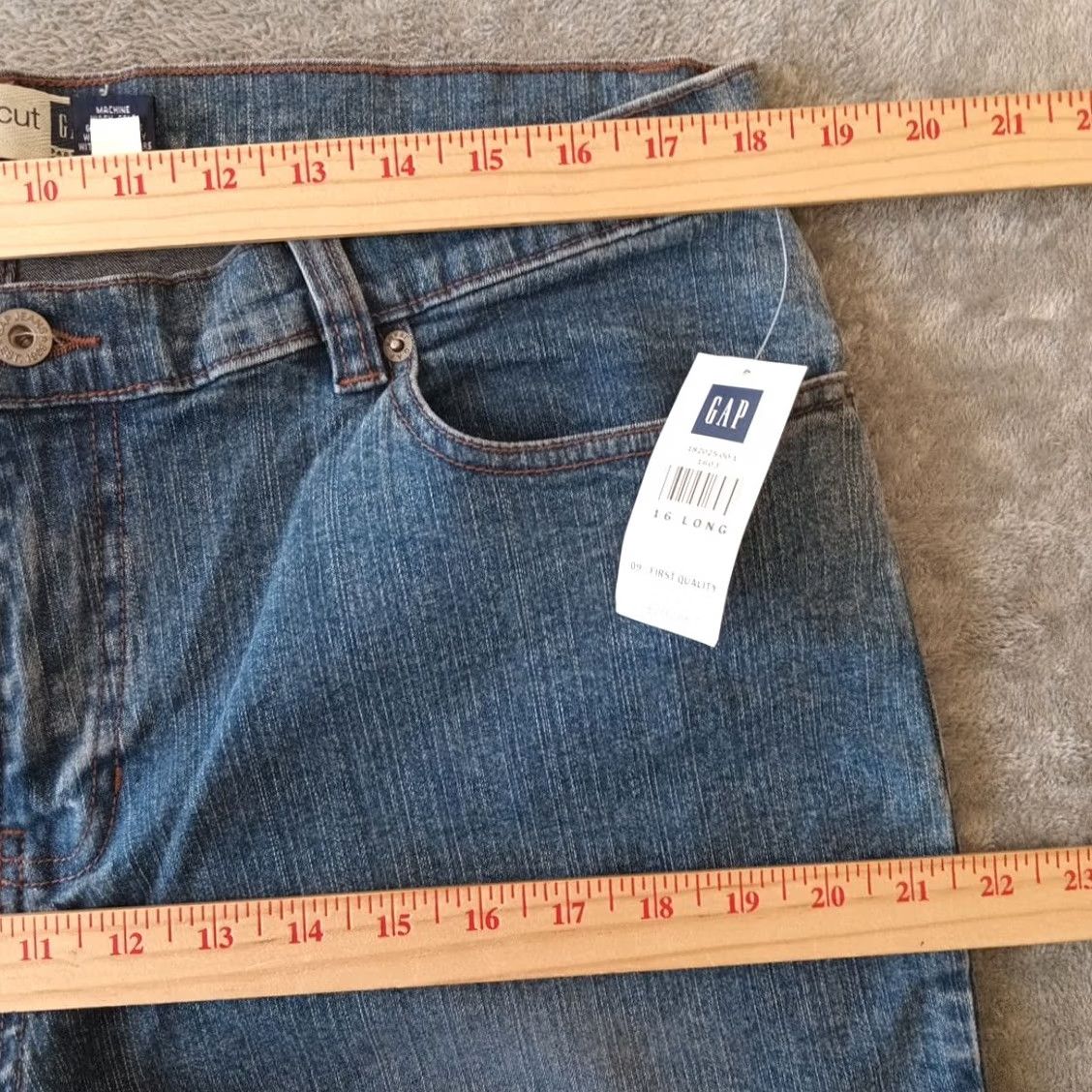 Gap Gap Jeans Bootcut Womens Size 16 Long 36x36 Medium Wash Blue Cotton Blend Denim Mid Rise 5-Pocket Stretch Regular Size 25" / US 0 / IT 36 - 3 Thumbnail