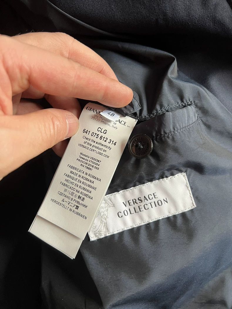 Versace Versace Men's goose down jacket Size US M / EU 48-50 / 2 - 2 Thumbnail