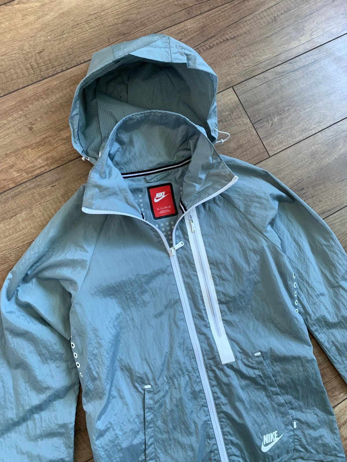 Nike Nike Womens Grey Silver Tech Hooded Windbreaker Jacket Size XS / US 0-2 / IT 36-38 - 5 Thumbnail