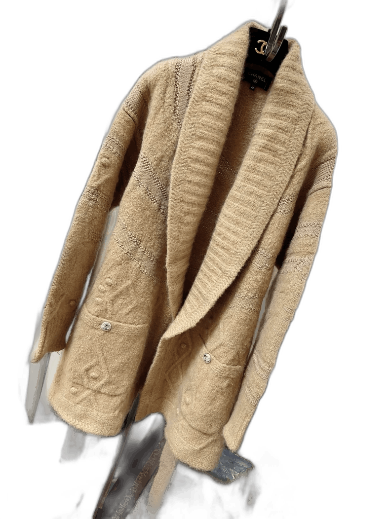 Chanel Chanel Beige Knit Cardigan with Pockets Size M / US 6-8 / IT 42-44 - 1 Thumbnail