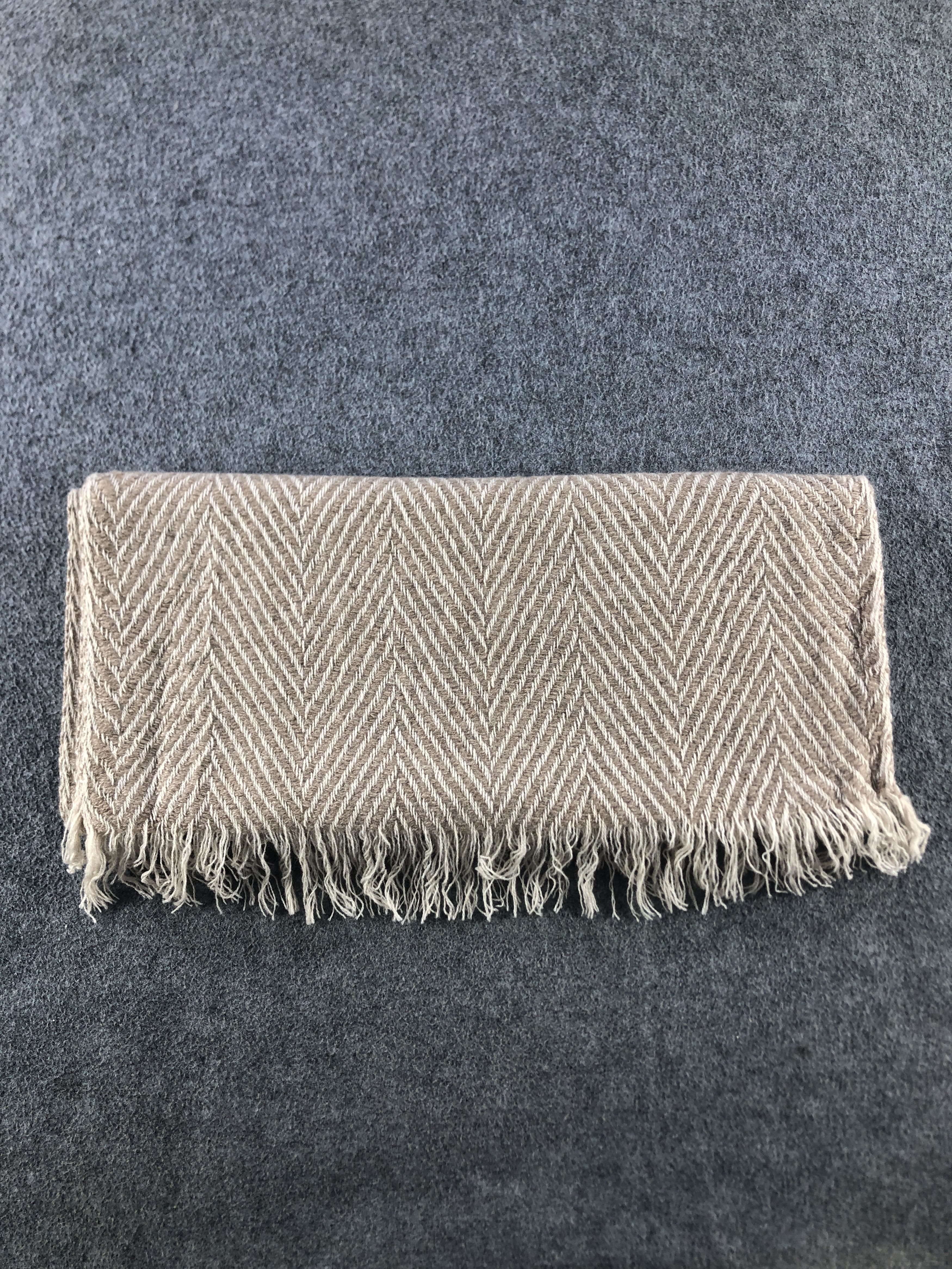 Aquascutum Aquasqutum Cashmere Scarf / Muffler / Neckwear P872 Size ONE SIZE - 6 Thumbnail