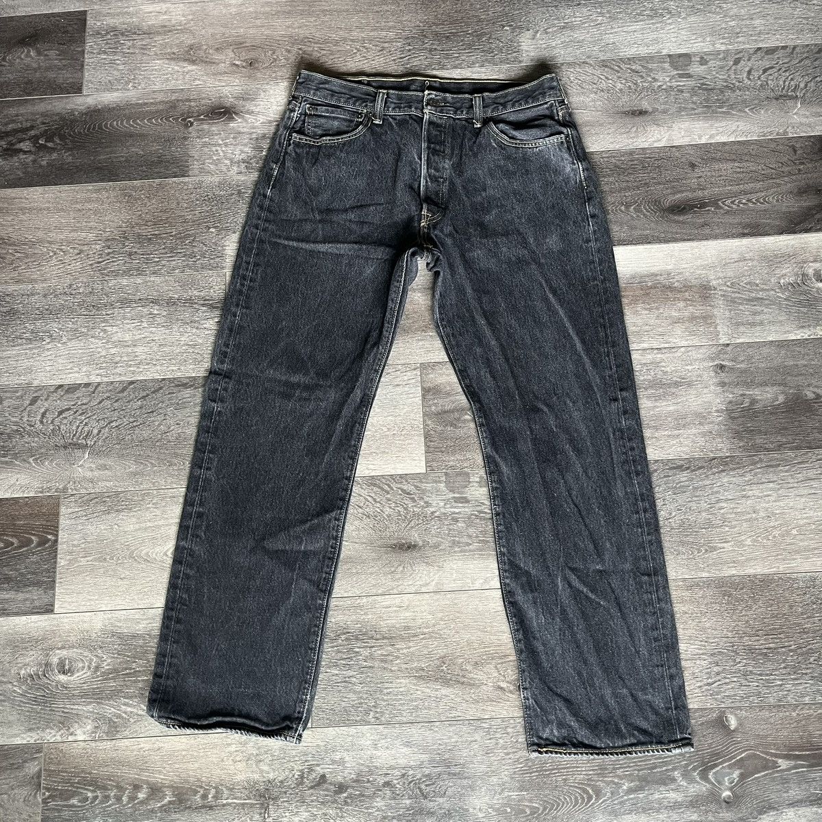 Levi's Vintage Levi’s 501 Buttonfly Straight Leg Denim Jeans 34x30 Size US 34 / EU 50 - 2 Thumbnail