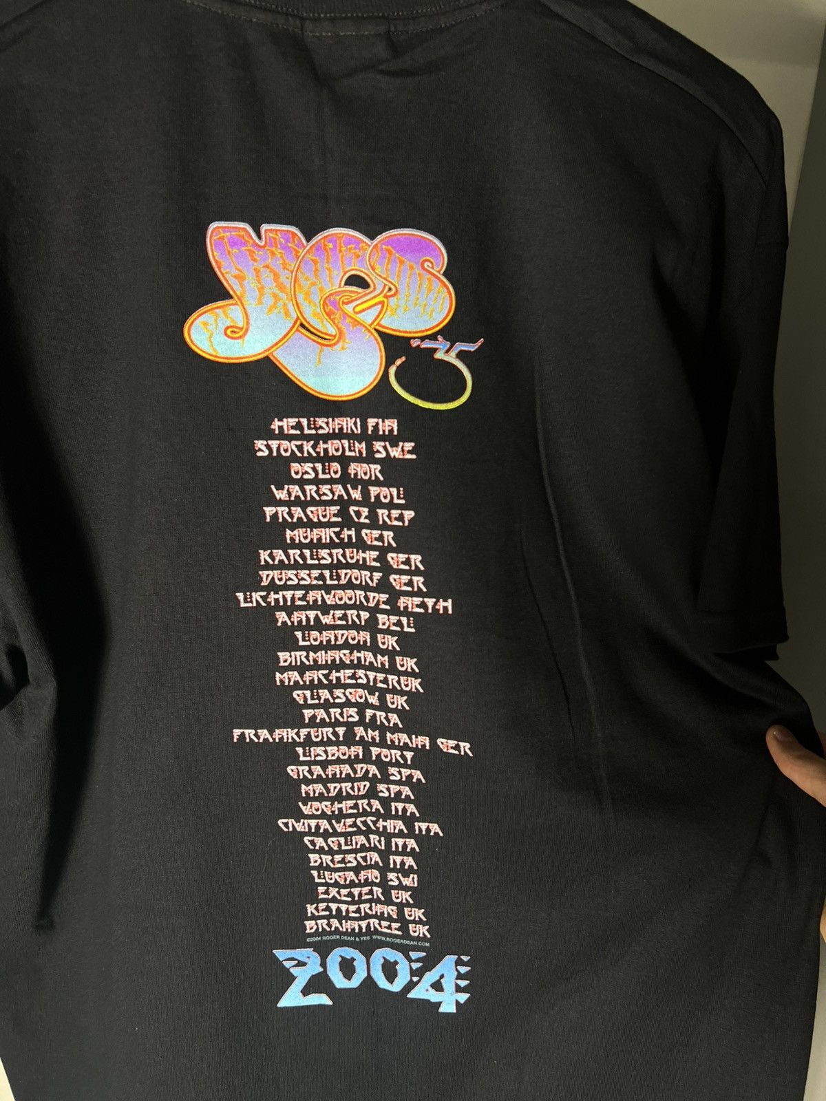 Band Tees VINTAGE ROGER DEAN & YES TOUR ROCK T-SHIRT METAL RETRO 90s Size US XL / EU 56 / 4 - 10 Thumbnail
