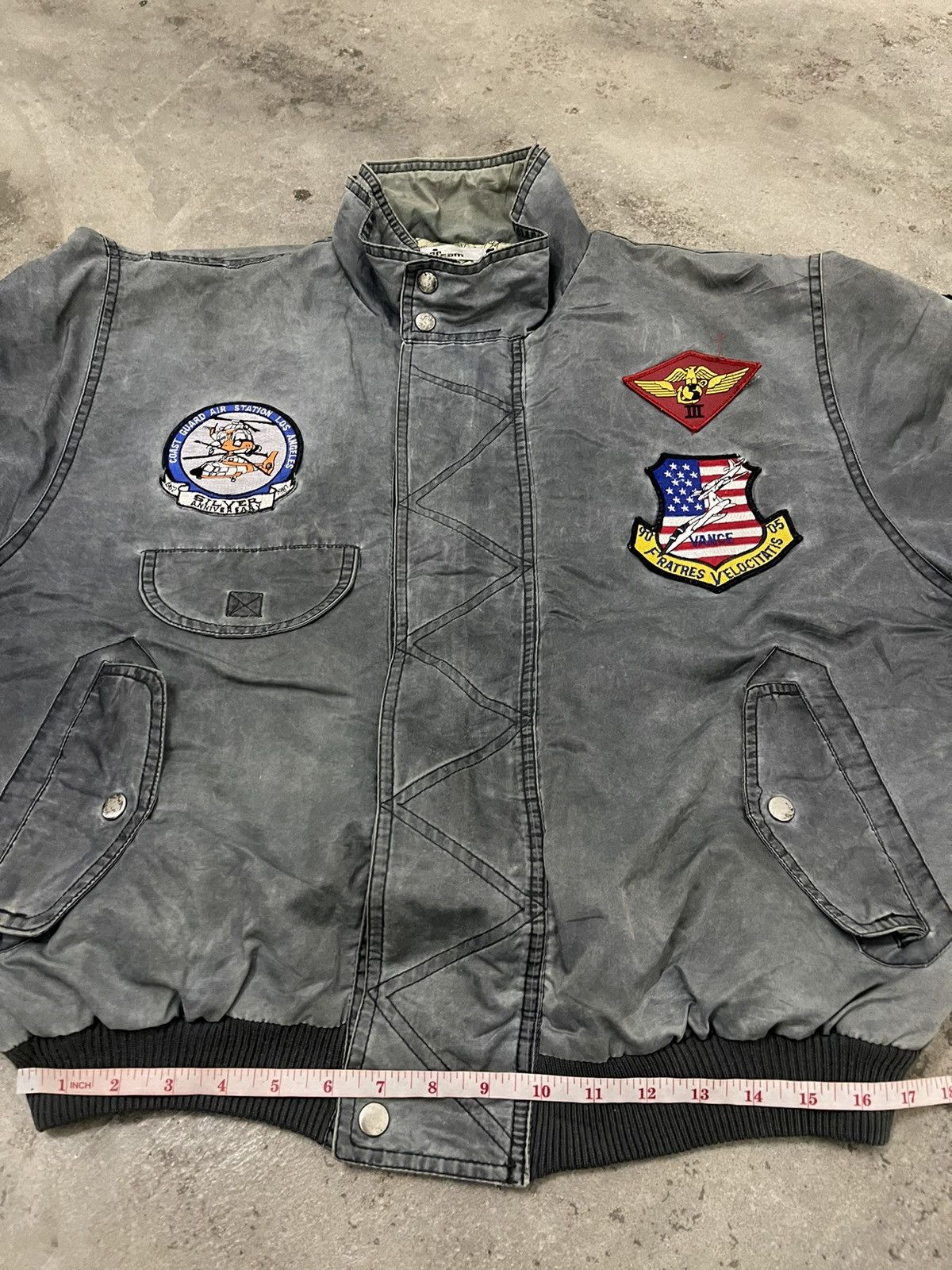 Japanese Brand Vintage Young Astronauts NASA Multi-Patch Bomber Jacket Size US L / EU 52-54 / 3 - 14 Thumbnail