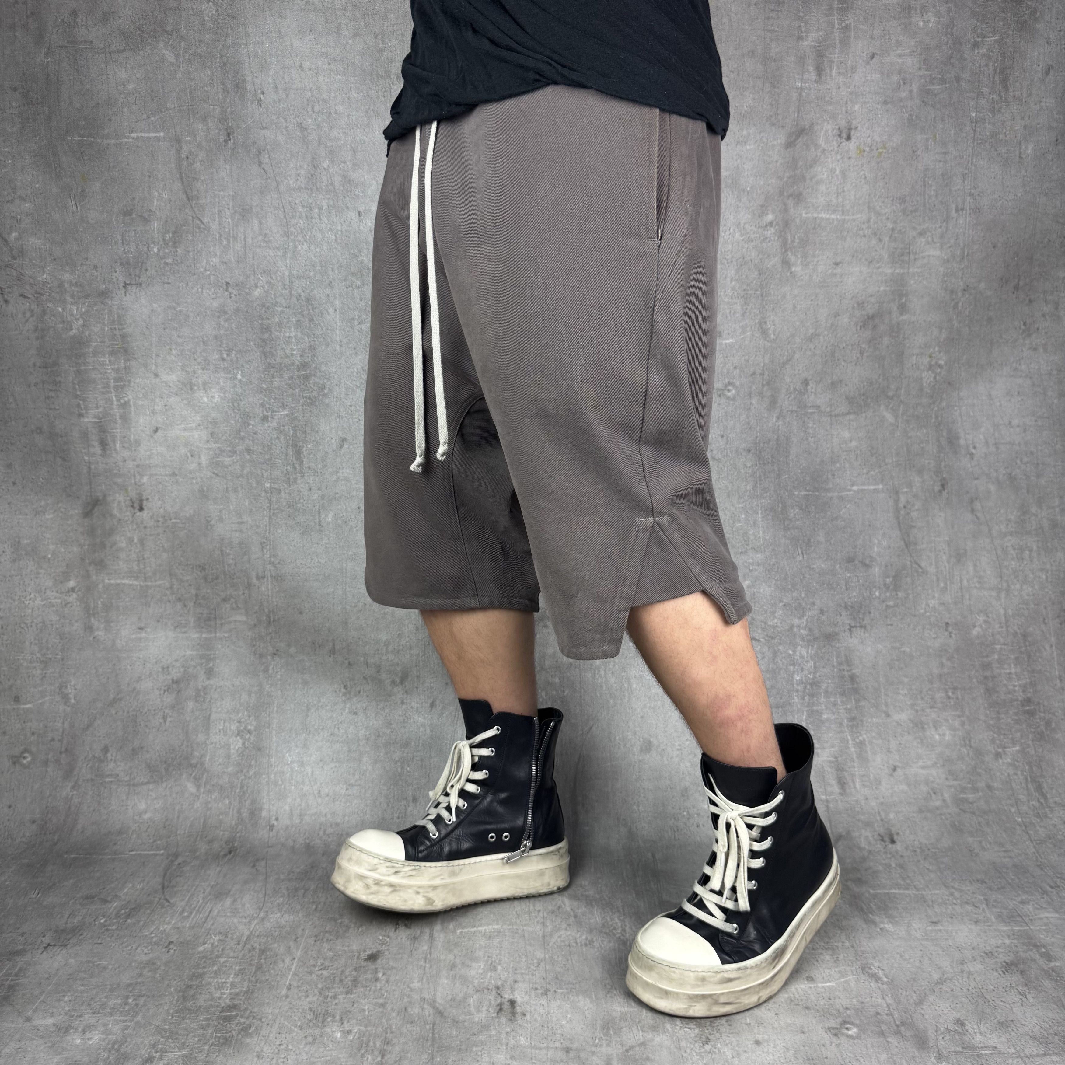 Rick Owens RICK OWENS FW22 Strobe Basket Swinger Shorts Dust Size US 32 / EU 48 - 3 Thumbnail