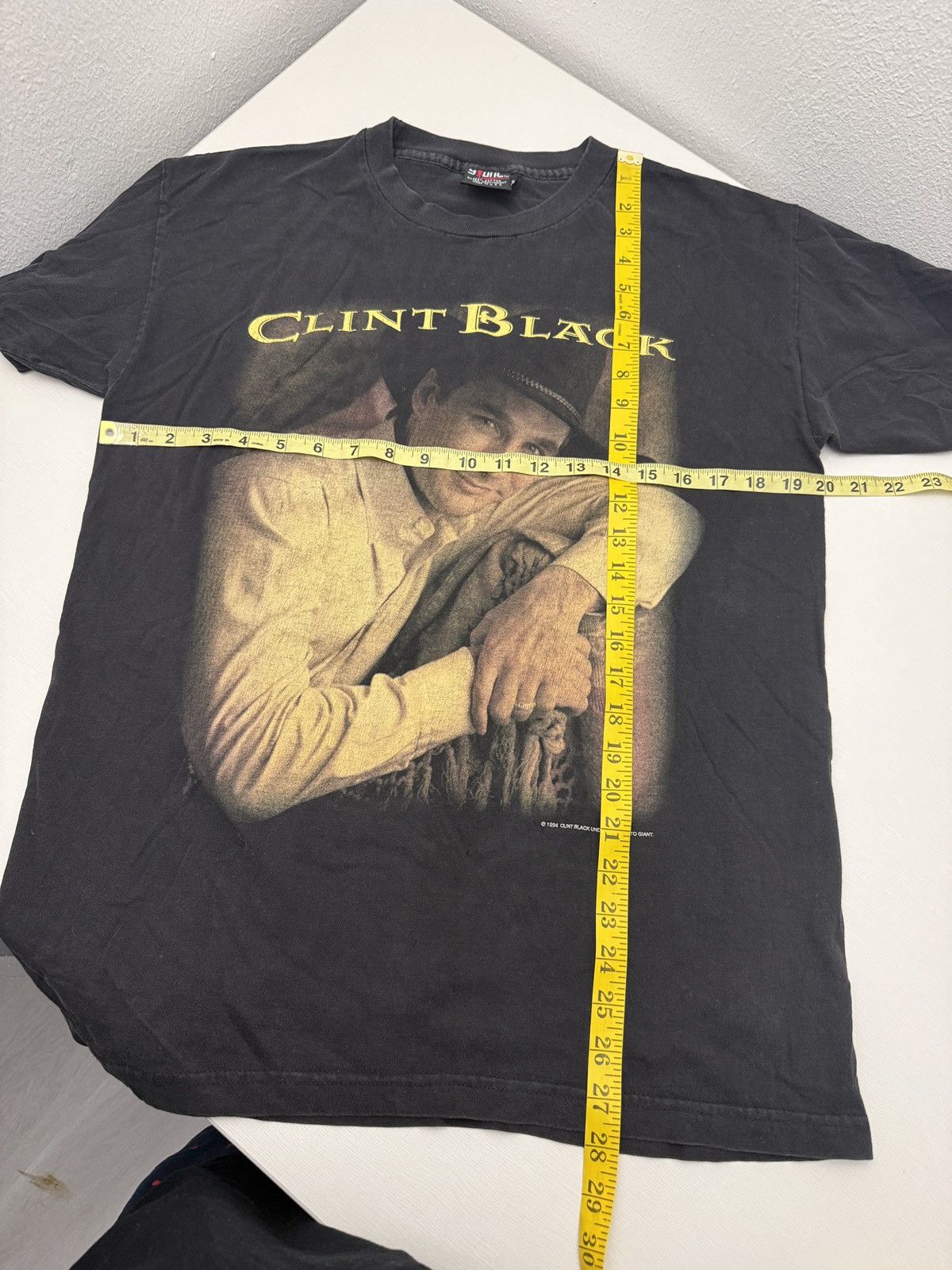 Giant Vintage 90s Clint Black Up Close In Concert Tshirt L Country Size US L / EU 52-54 / 3 - 7 Thumbnail