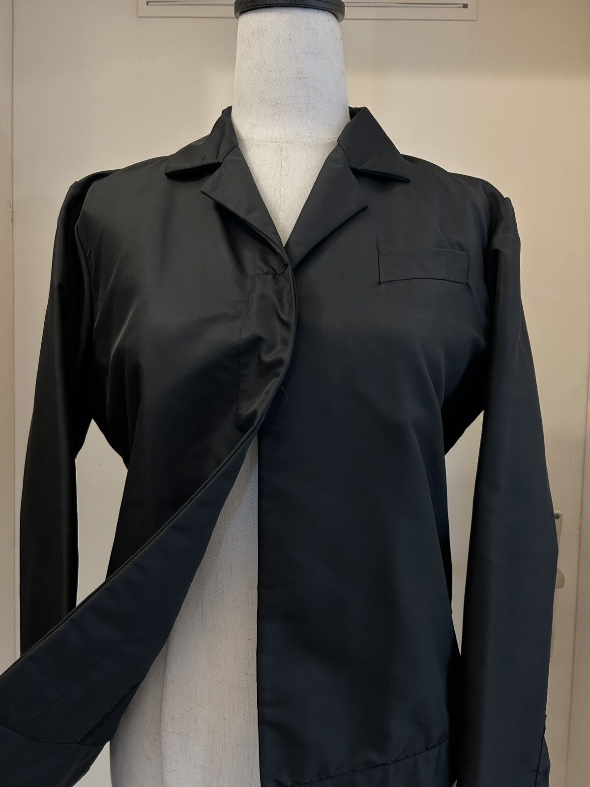 Helmut Lang Helmut Lang 1996 minimalistic nylon blazer Size M / US 6-8 / IT 42-44 - 6 Thumbnail