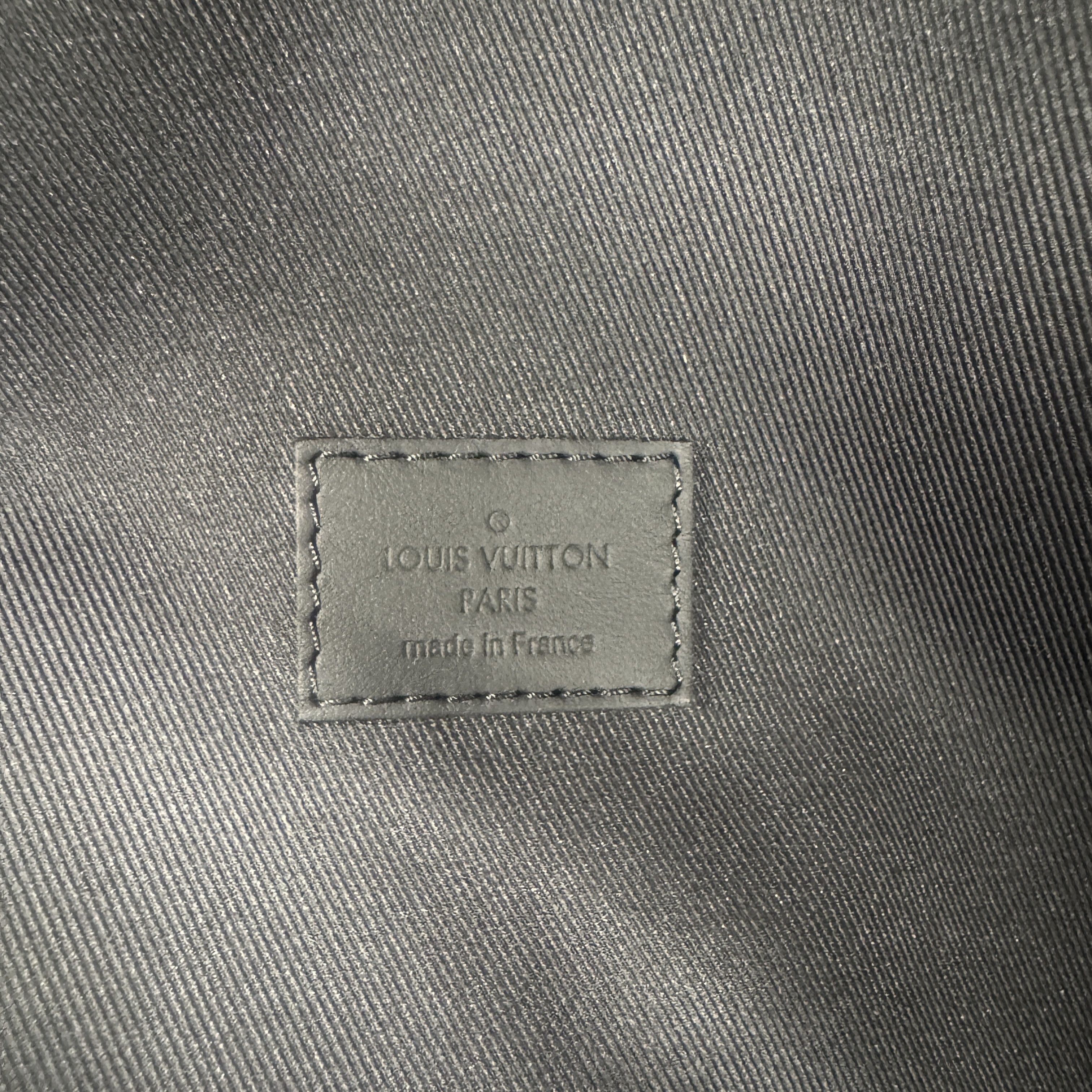 Louis Vuitton Louis Vuitton M59913 Discovery Backpack In Blue RRP £2290 Size ONE SIZE - 16 Thumbnail