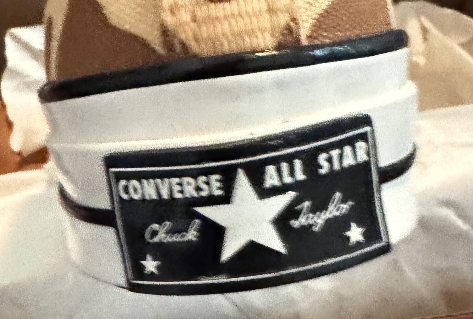 Converse New Converse Giraffe Print High Top Sneakers w 5.5 / m 3.5 Size US 5.5 / IT 35.5 - 8 Thumbnail