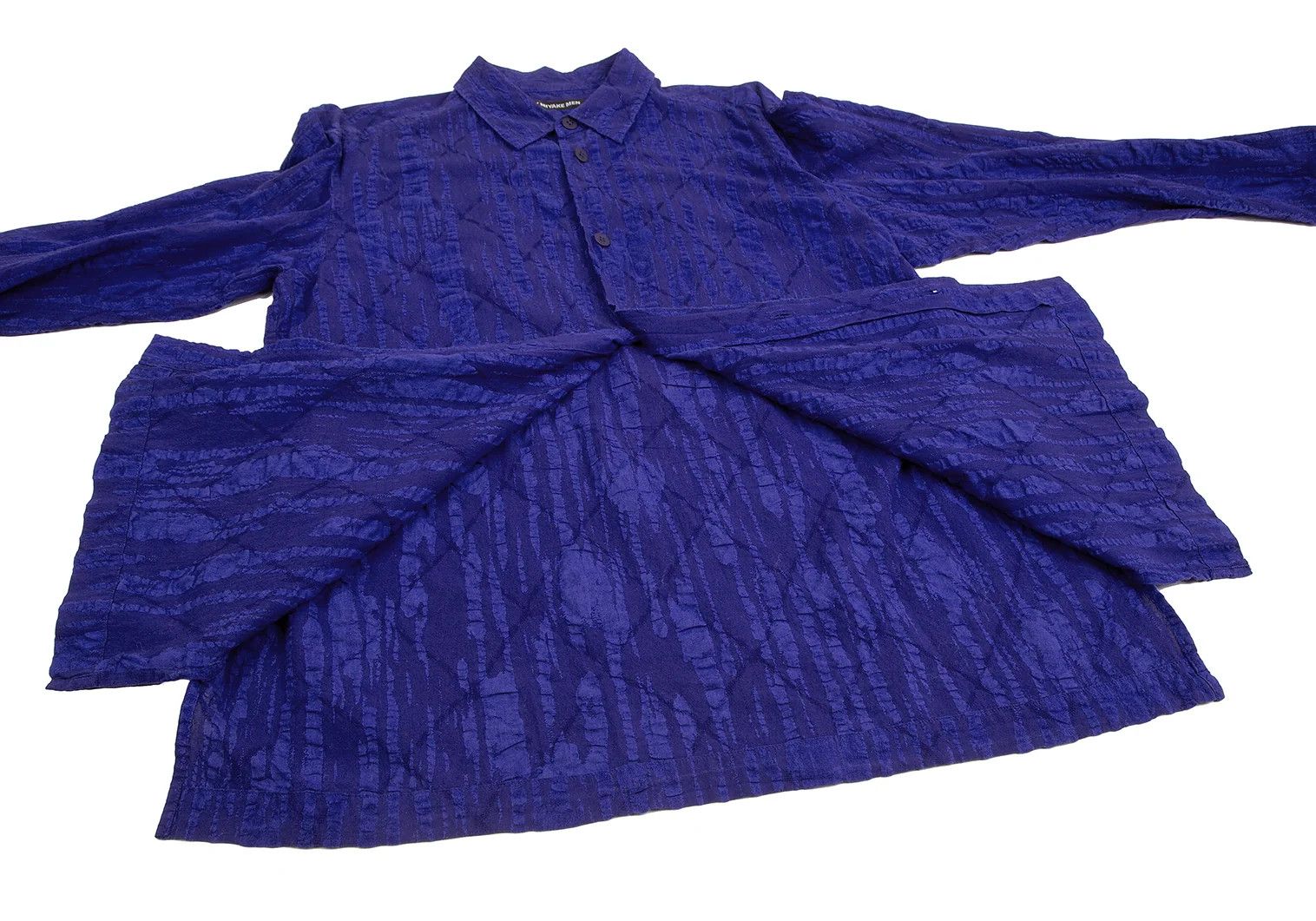 Issey Miyake Random Ripple Stripe Shirt in Blue 4 Size US XL / EU 56 / 4 - 9 Thumbnail