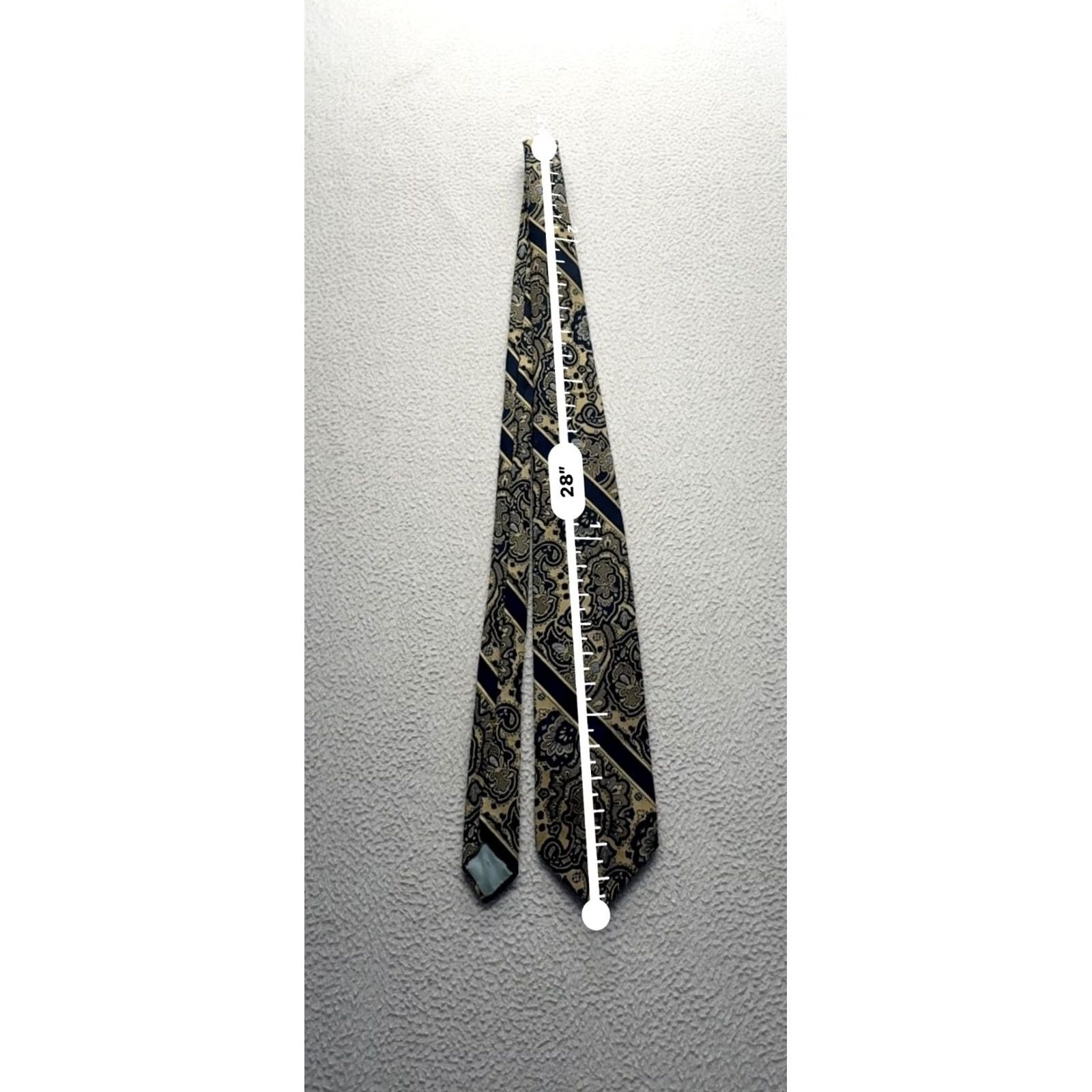 Vintage VINTAGE Wembley Paisley/Stripe Necktie Blue/Gold Wemlon Design #9110 Size ONE SIZE - 7 Thumbnail