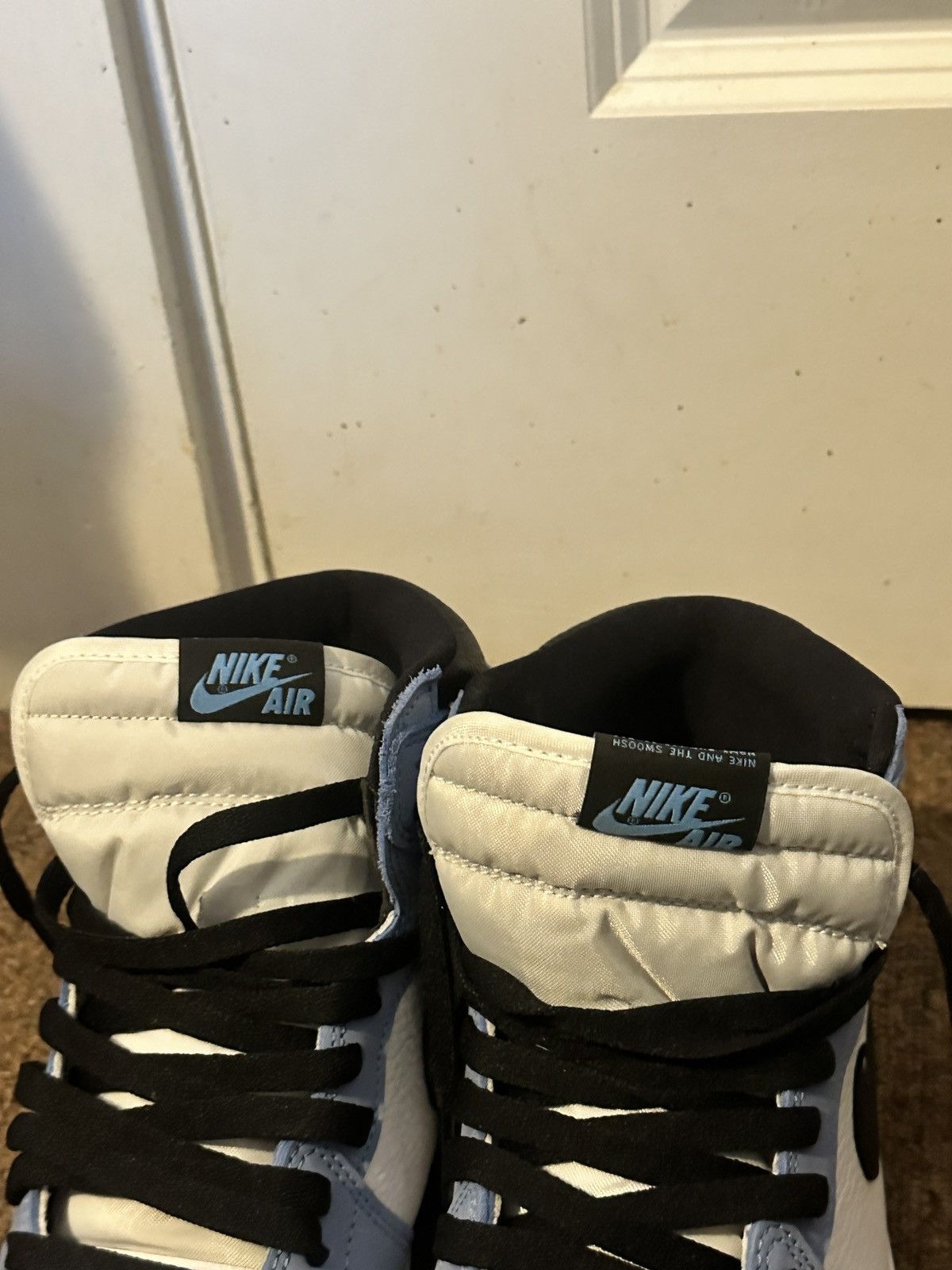 Jordan Brand Air Jordan 1 Retro High OG Size US 9.5 / EU 42-43 - 9 Thumbnail