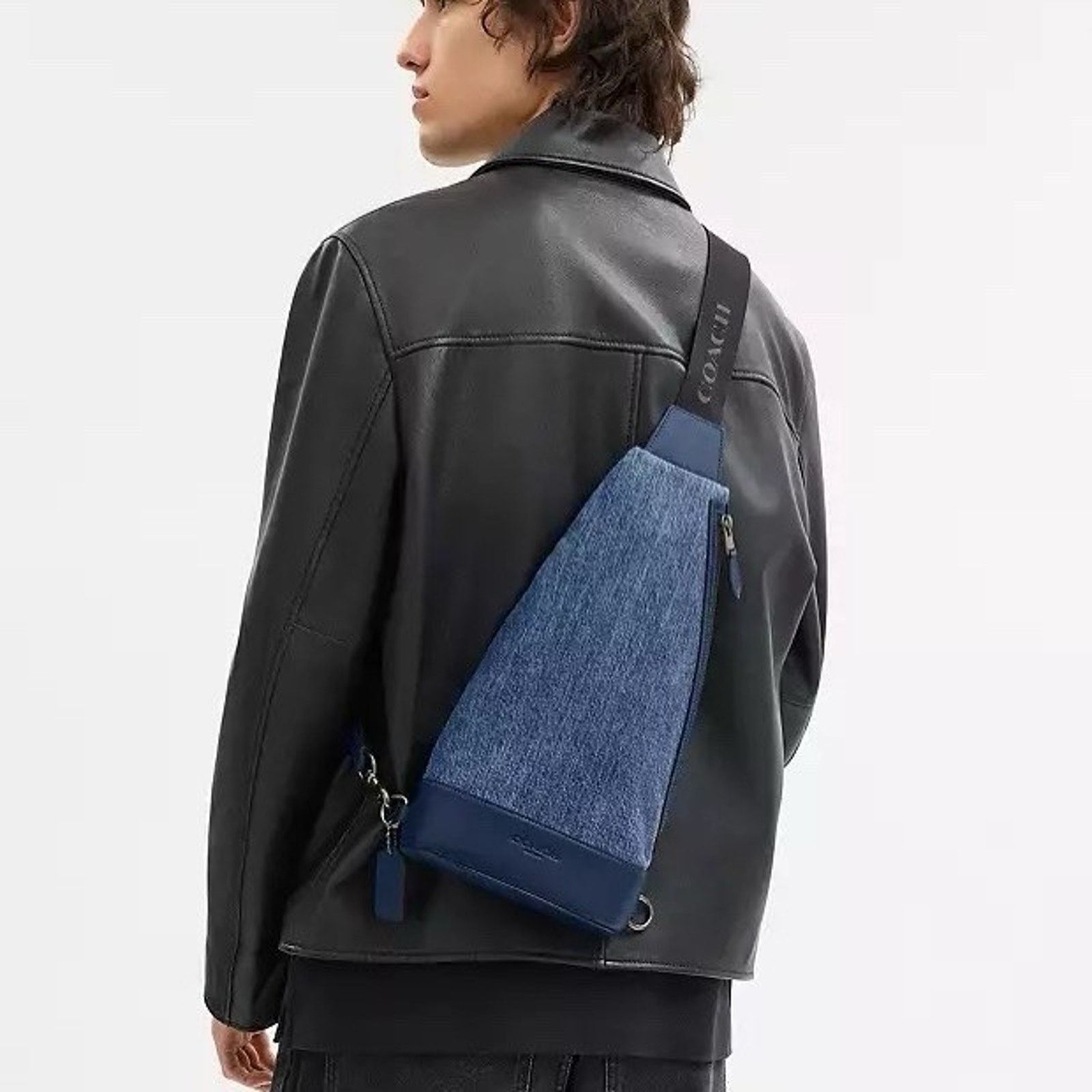Coach NWT Coach Dominic Sling Pack Bag Denim/Deep Blue CBI74 Size ONE SIZE - 6 Thumbnail