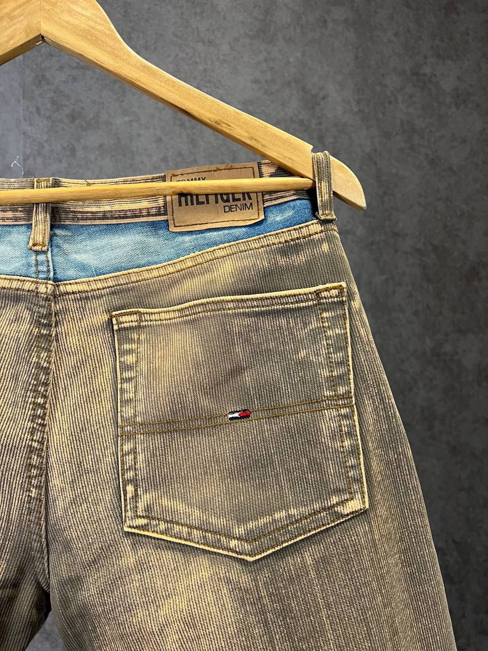 Tommy Hilfiger Tommy Hilfiger vintage designer distressed jeans Size US 31 - 10 Thumbnail