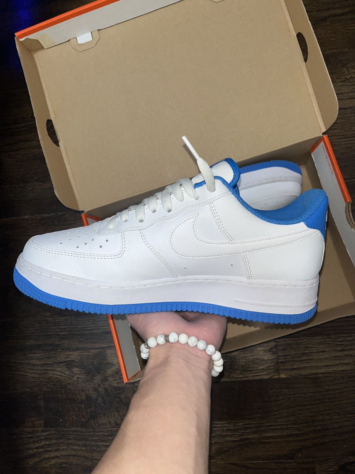 Nike Air Force 1 ‘07 size 9 men Size US 9 / EU 42 - 2 Thumbnail