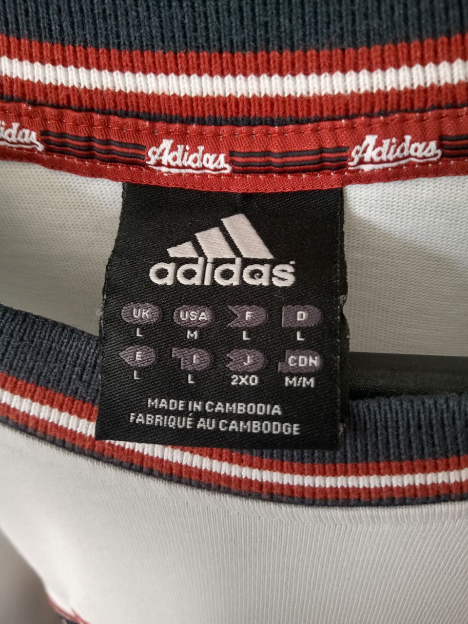 Adidas Vintage Adidas Big Logo T Shirt Size US M / EU 48-50 / 2 - 8 Thumbnail