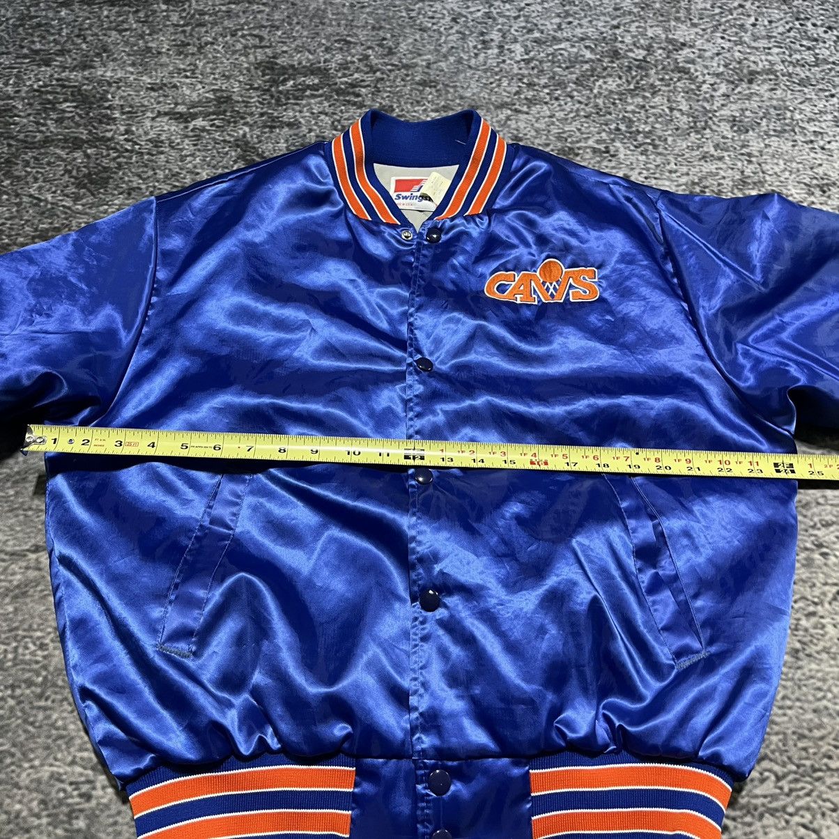 Swingster VTG Cleveland Cavaliers Swingster 80s Satin Bomber Jacket Size US L / EU 52-54 / 3 - 10 Thumbnail