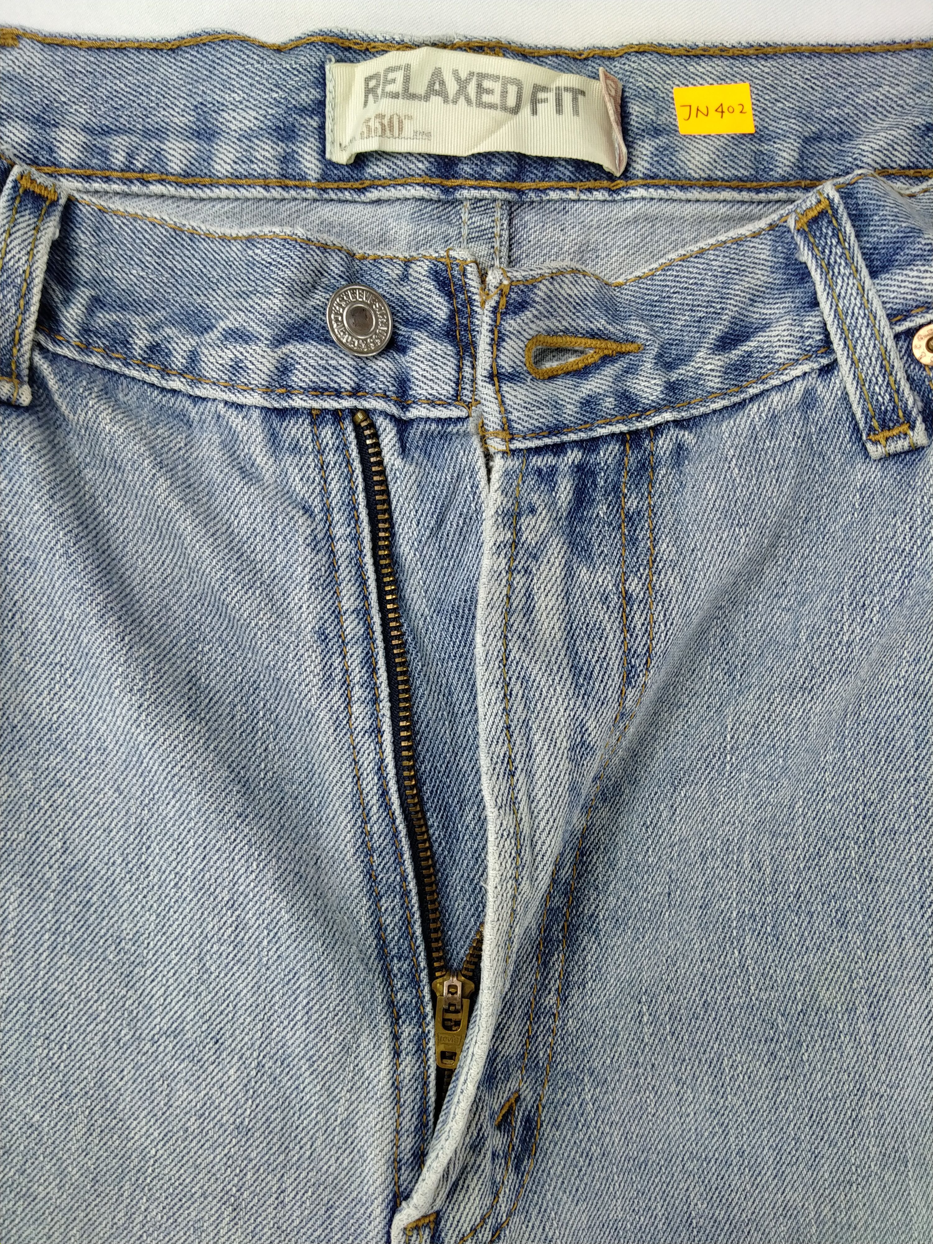 Levi's Light Wash Vintage Levi's 550 Relaxed Fit Denim -JN402 Size US 37 - 7 Thumbnail