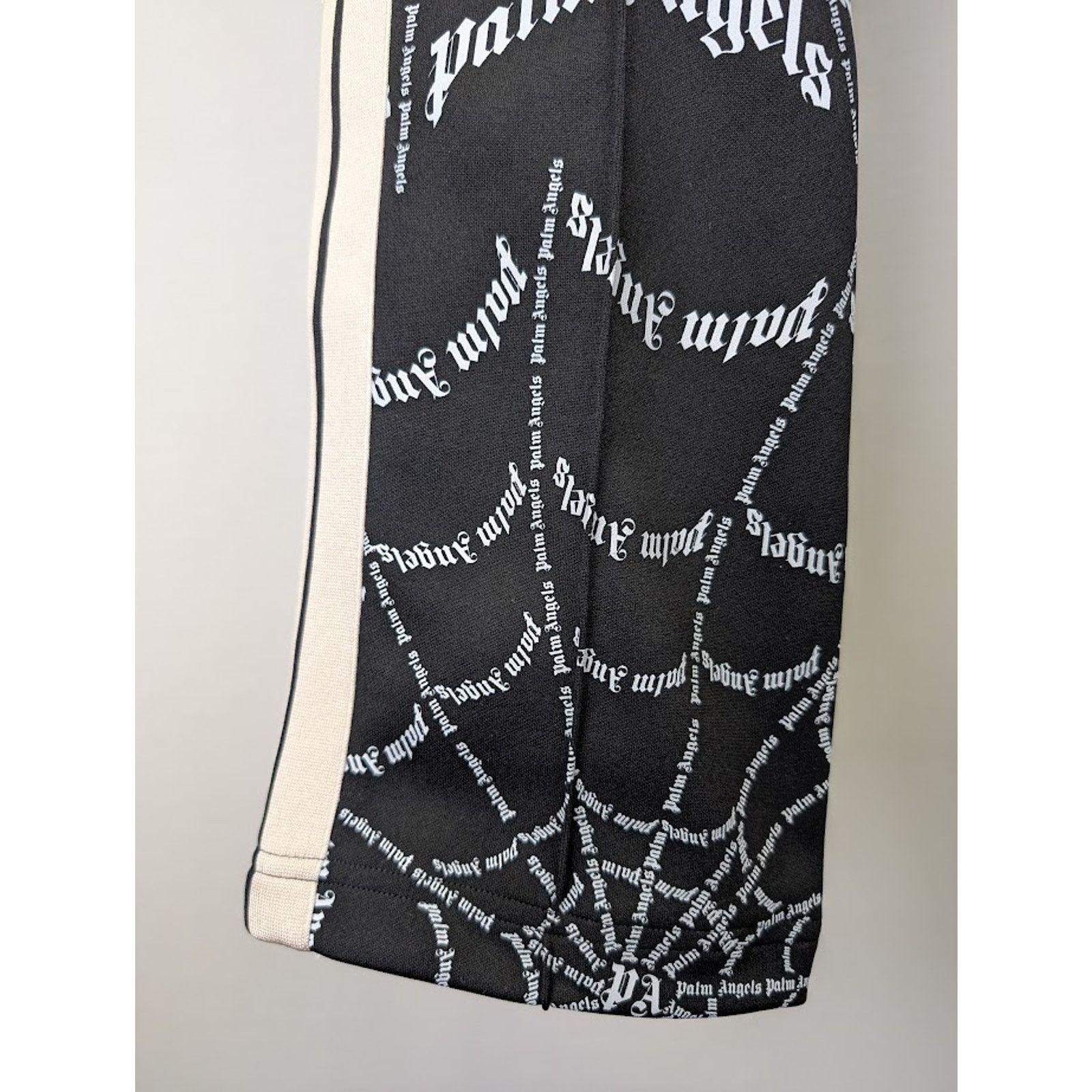 Palm Angels o1rshd1 Spider Web Classic Track Pant in Black Off White XXL Size US 38 / EU 54 - 10 Thumbnail