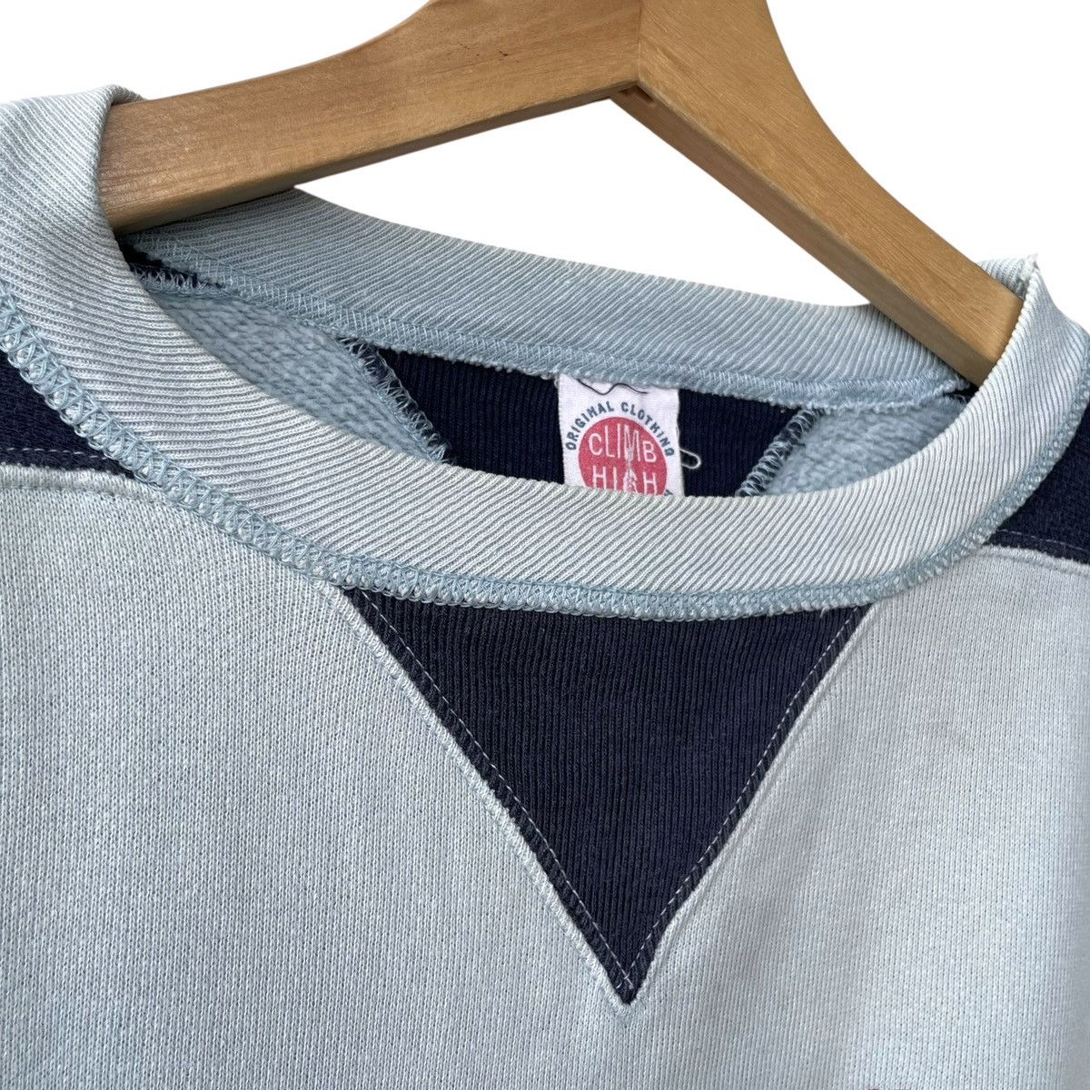 Vintage Climb High USA Vintage Double V Coordinates Sweatshirt Size US L / EU 52-54 / 3 - 6 Thumbnail